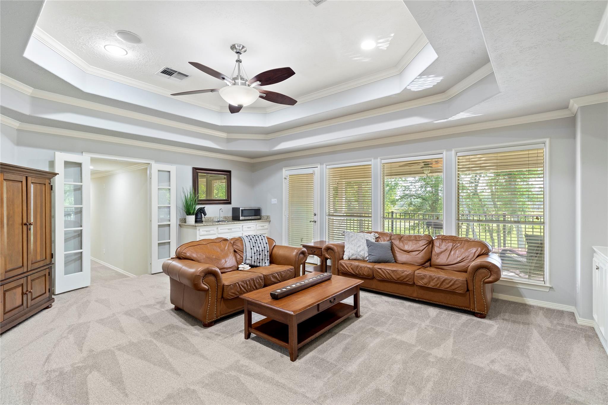 10 Sullivans Court