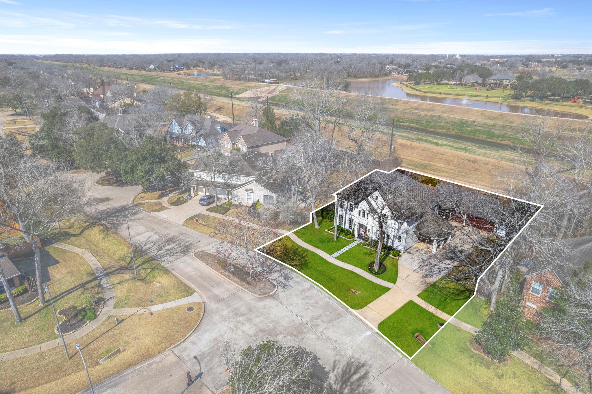 9503 N Fitzgerald Way