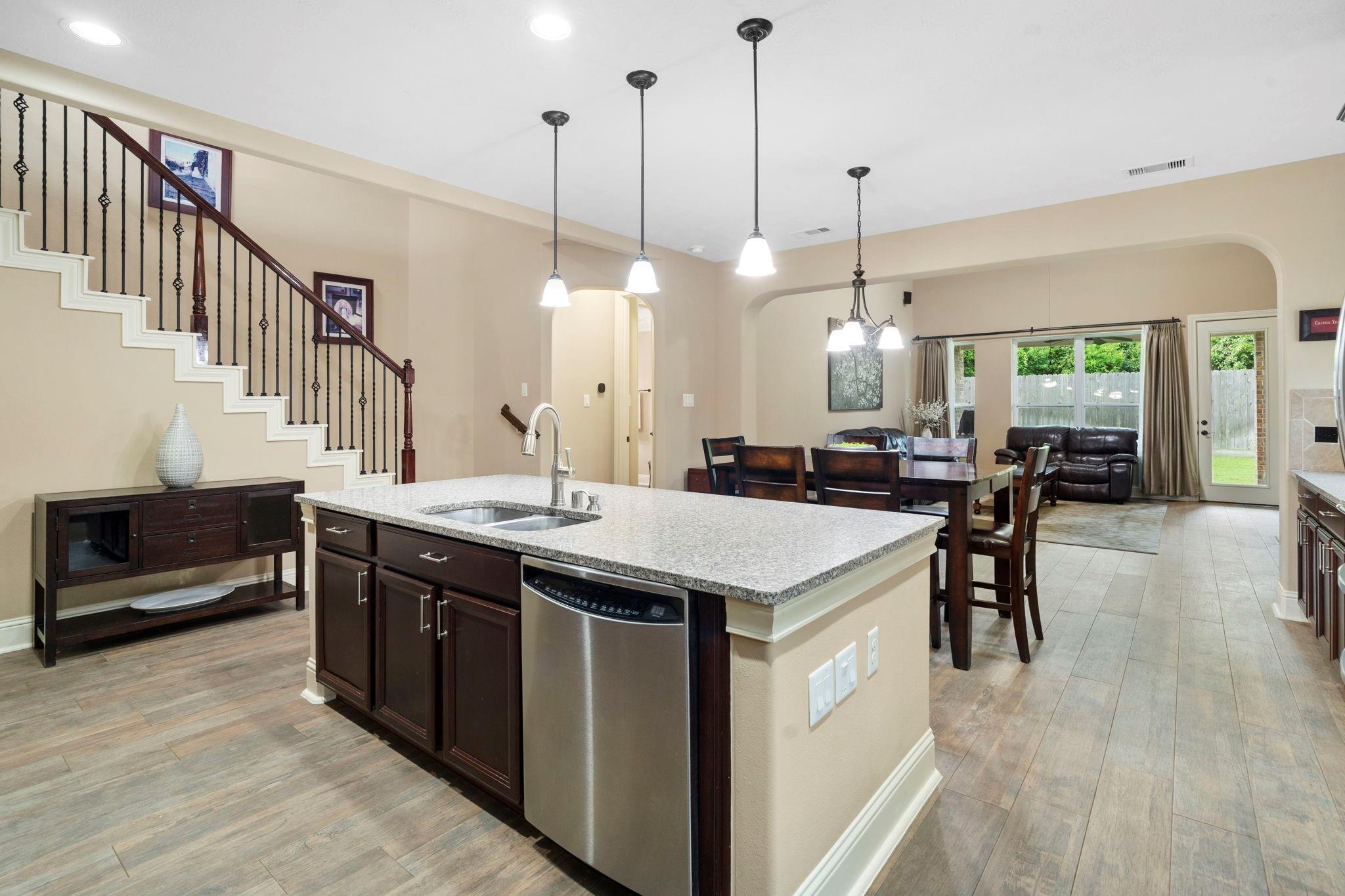 10522 Ginger Glen