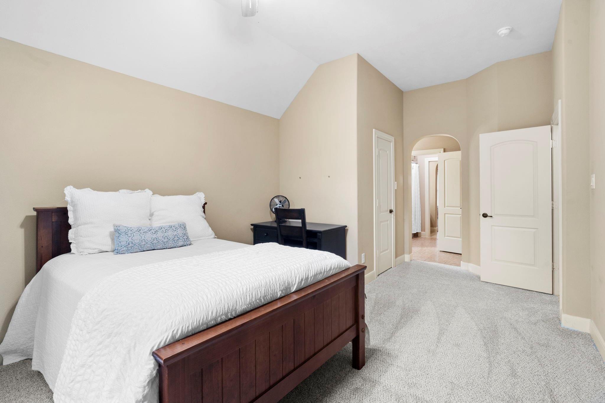 10522 Ginger Glen