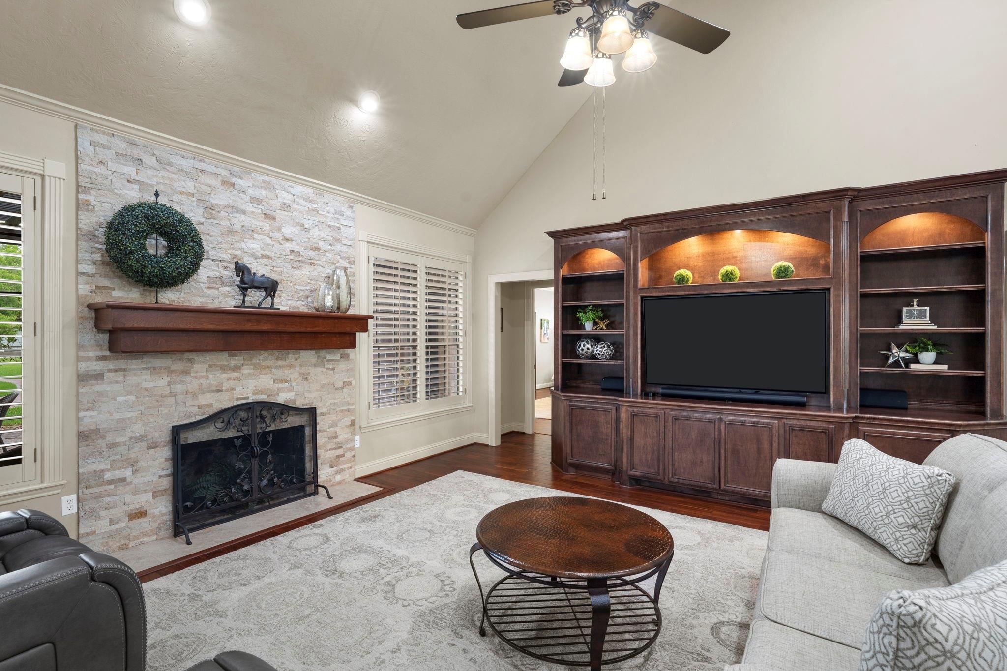 4002 Glenwood Drive