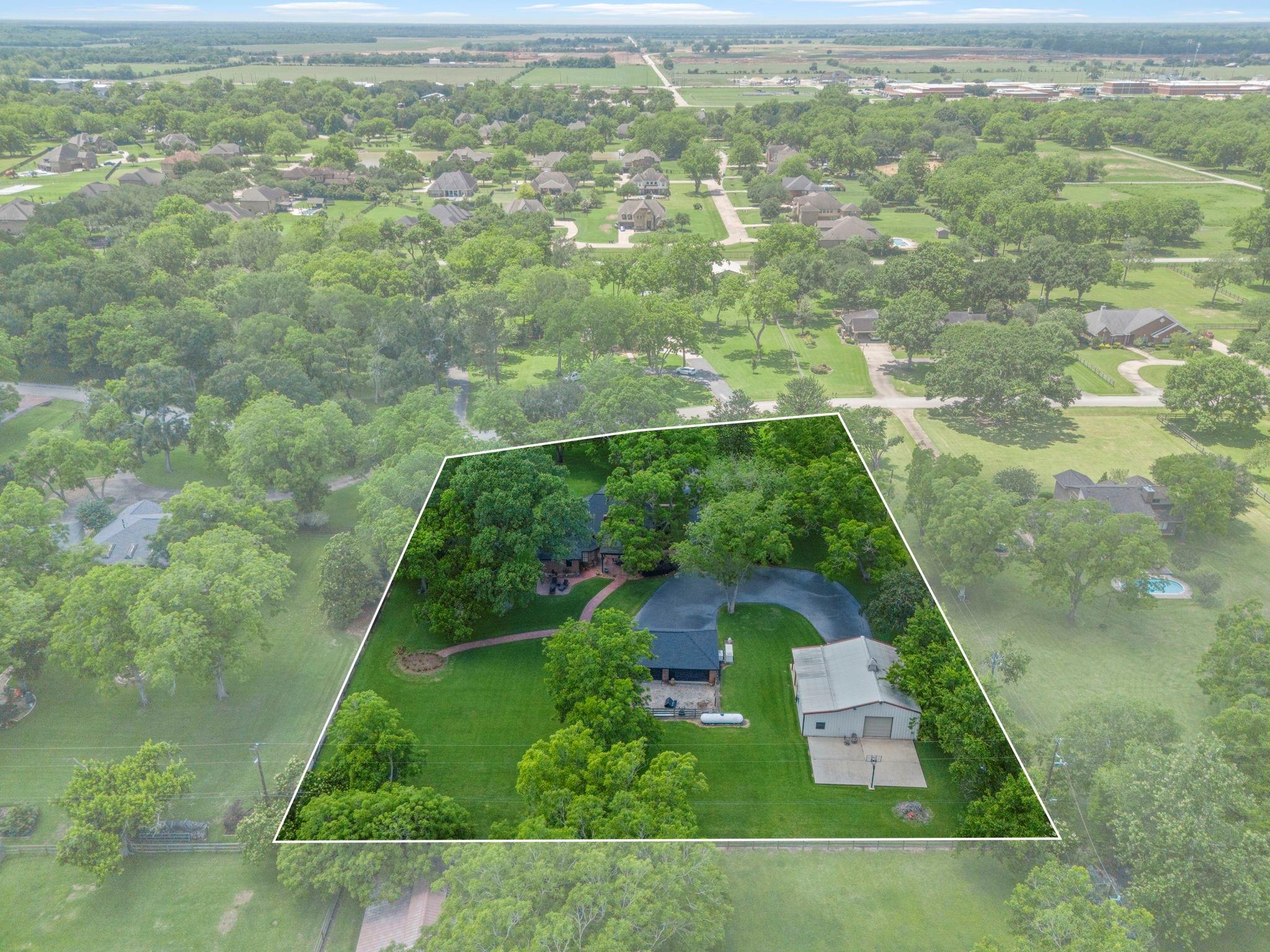 4002 Glenwood Drive