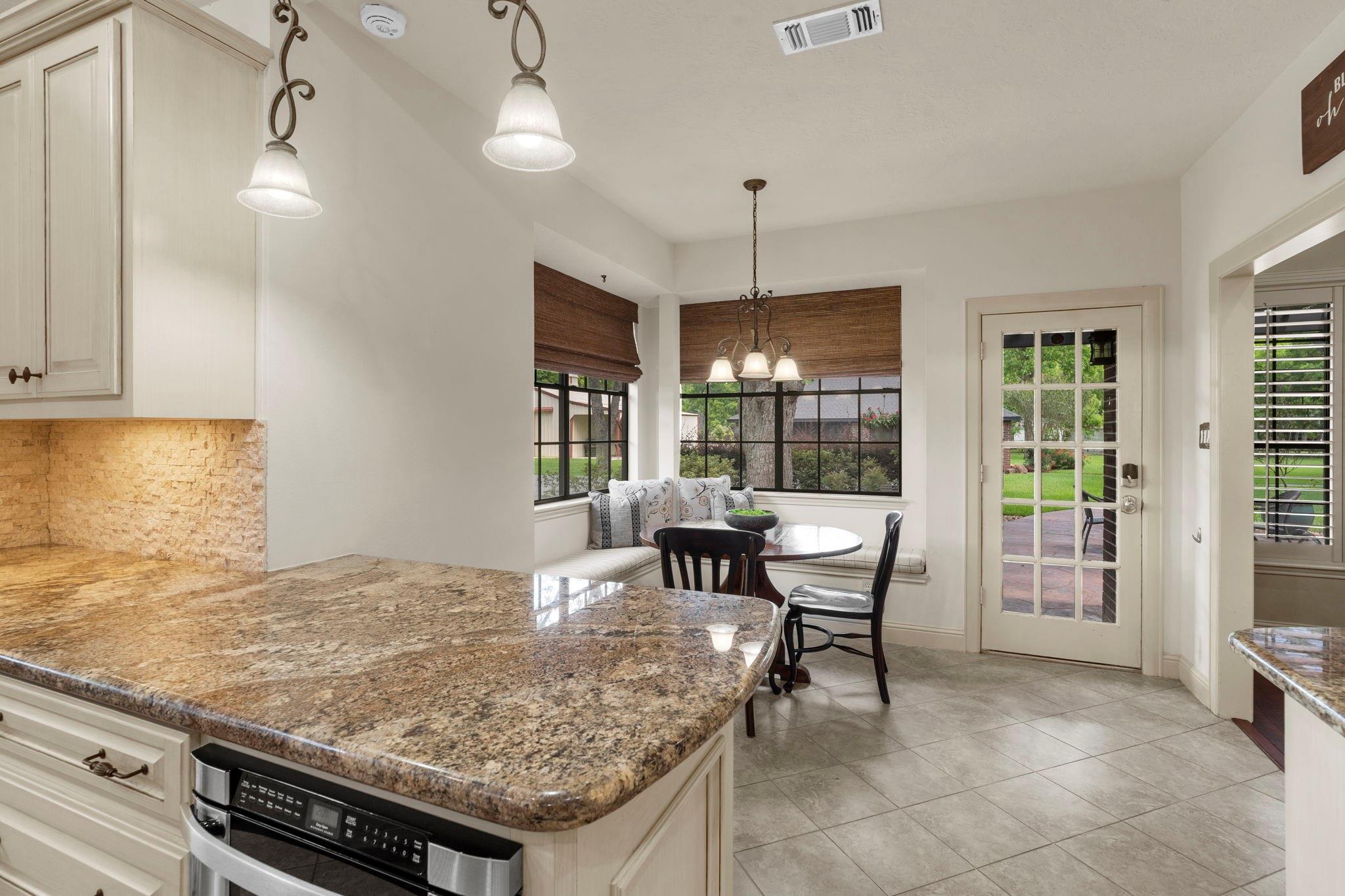 4002 Glenwood Drive