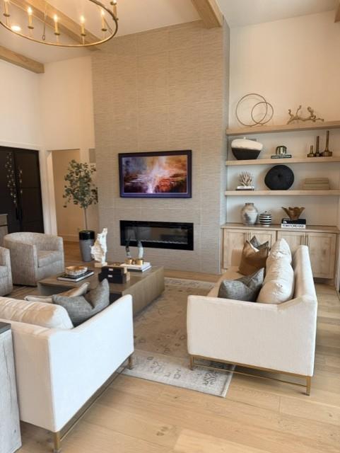 10414 Fountain Shore Drive