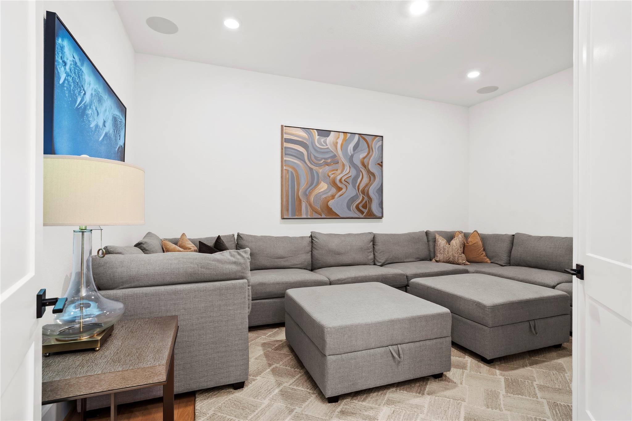 10414 Fountain Shore Drive