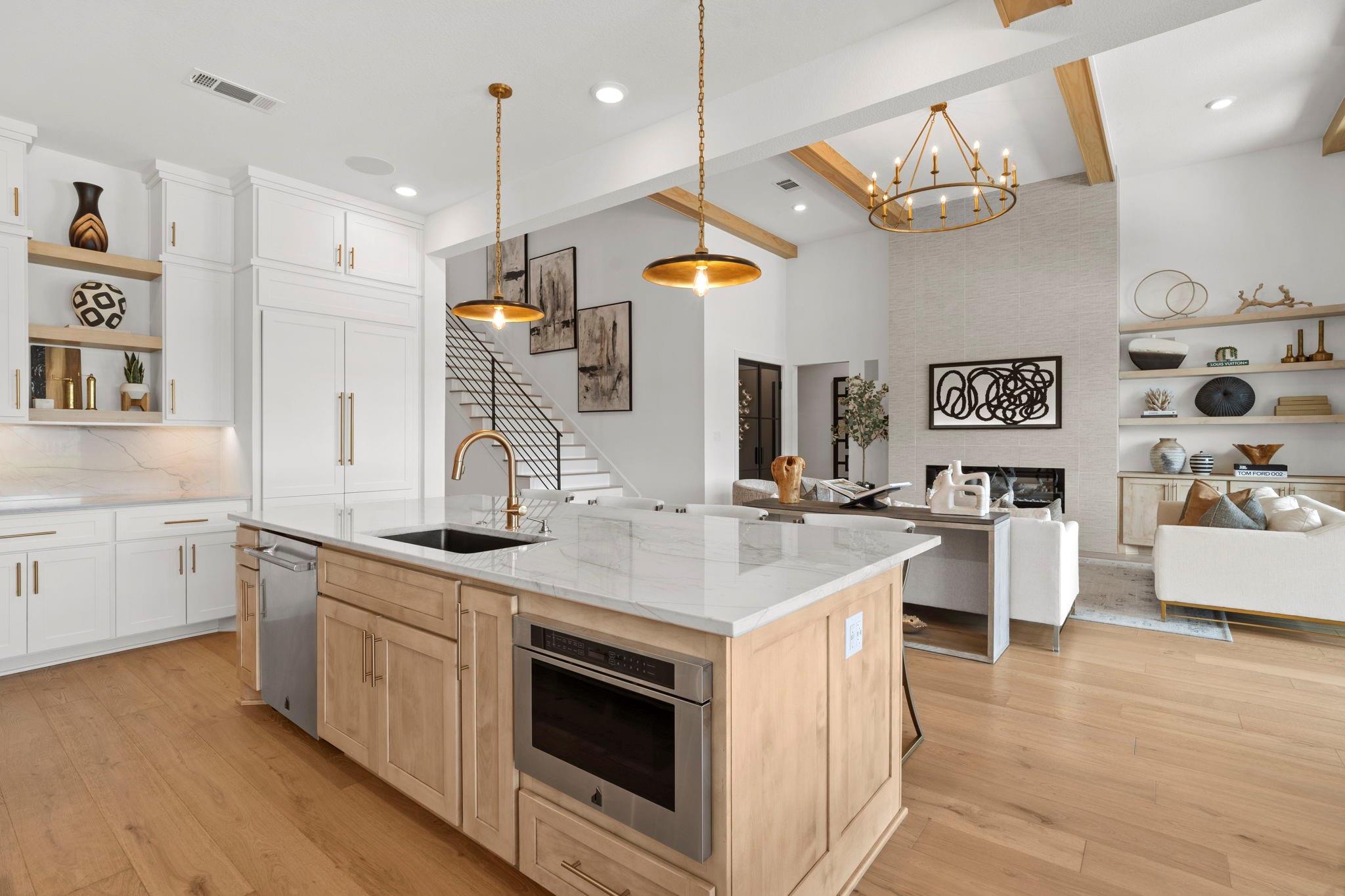 10414 Fountain Shore Drive