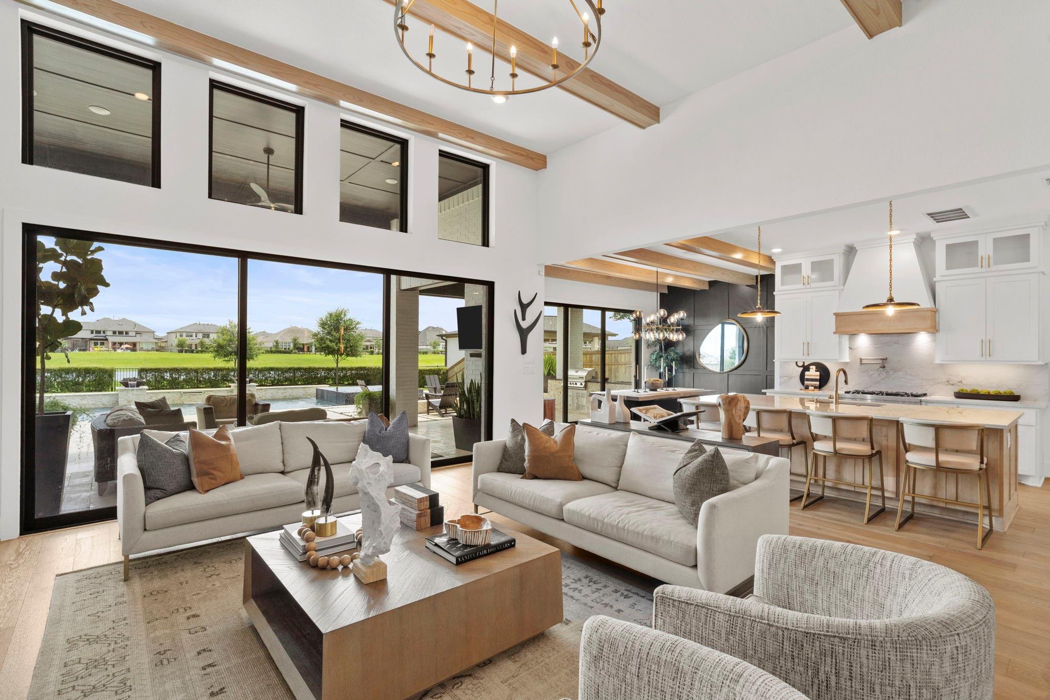10414 Fountain Shore Drive