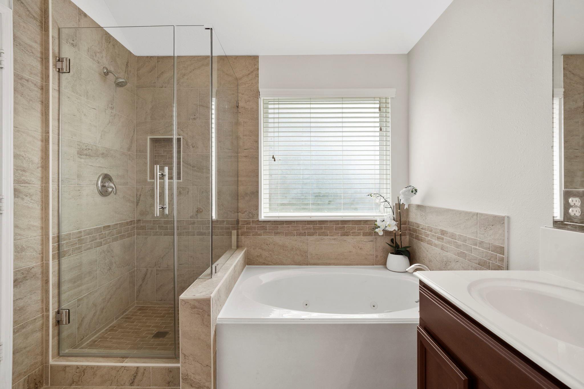 11514 English Rose Trail