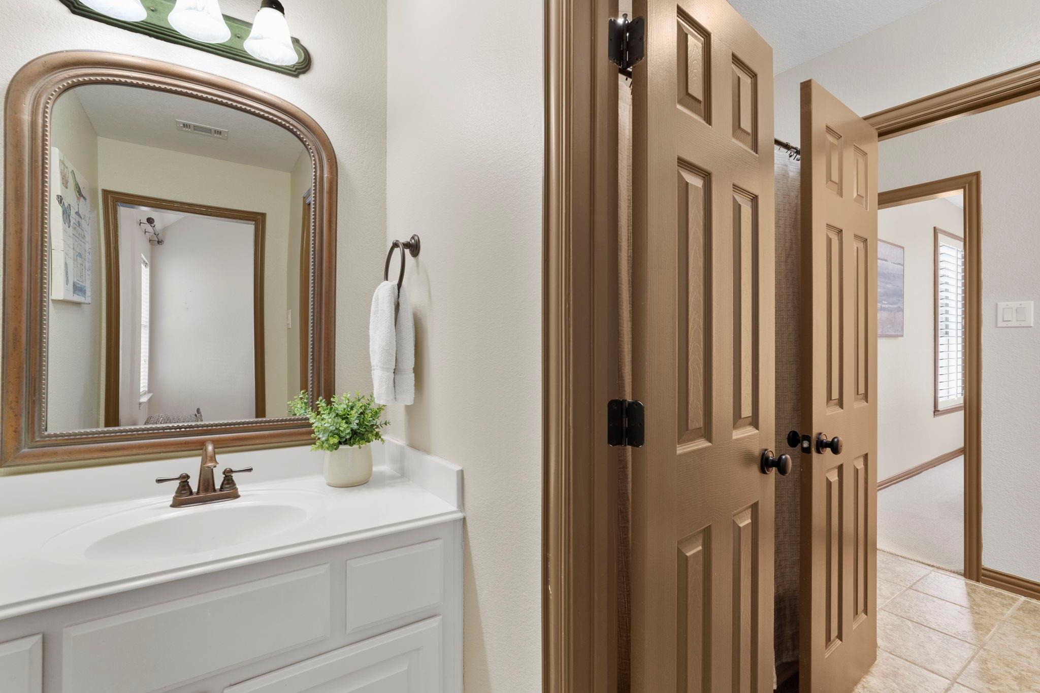 8406 French Quarter Lane