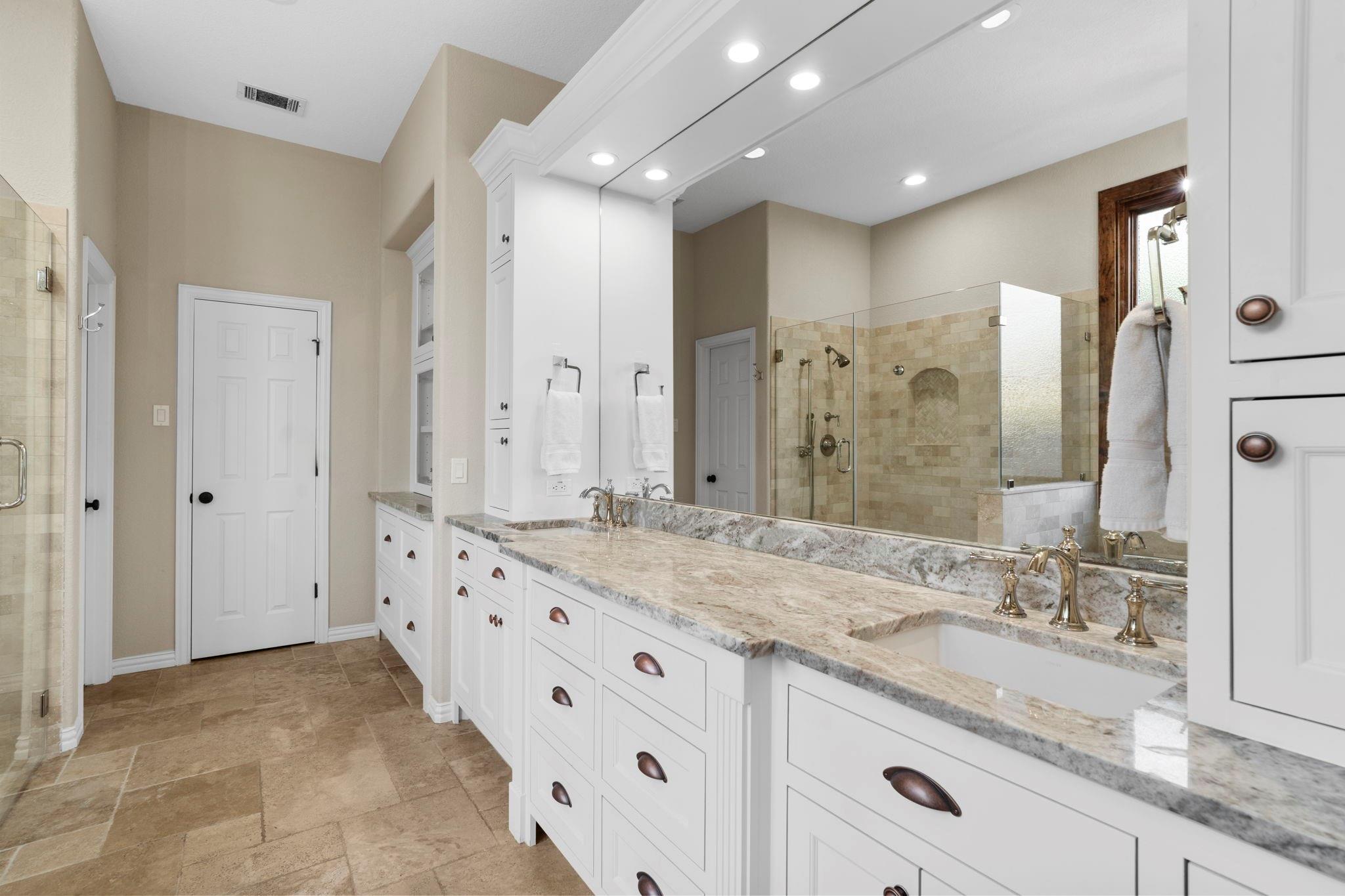 8406 French Quarter Lane