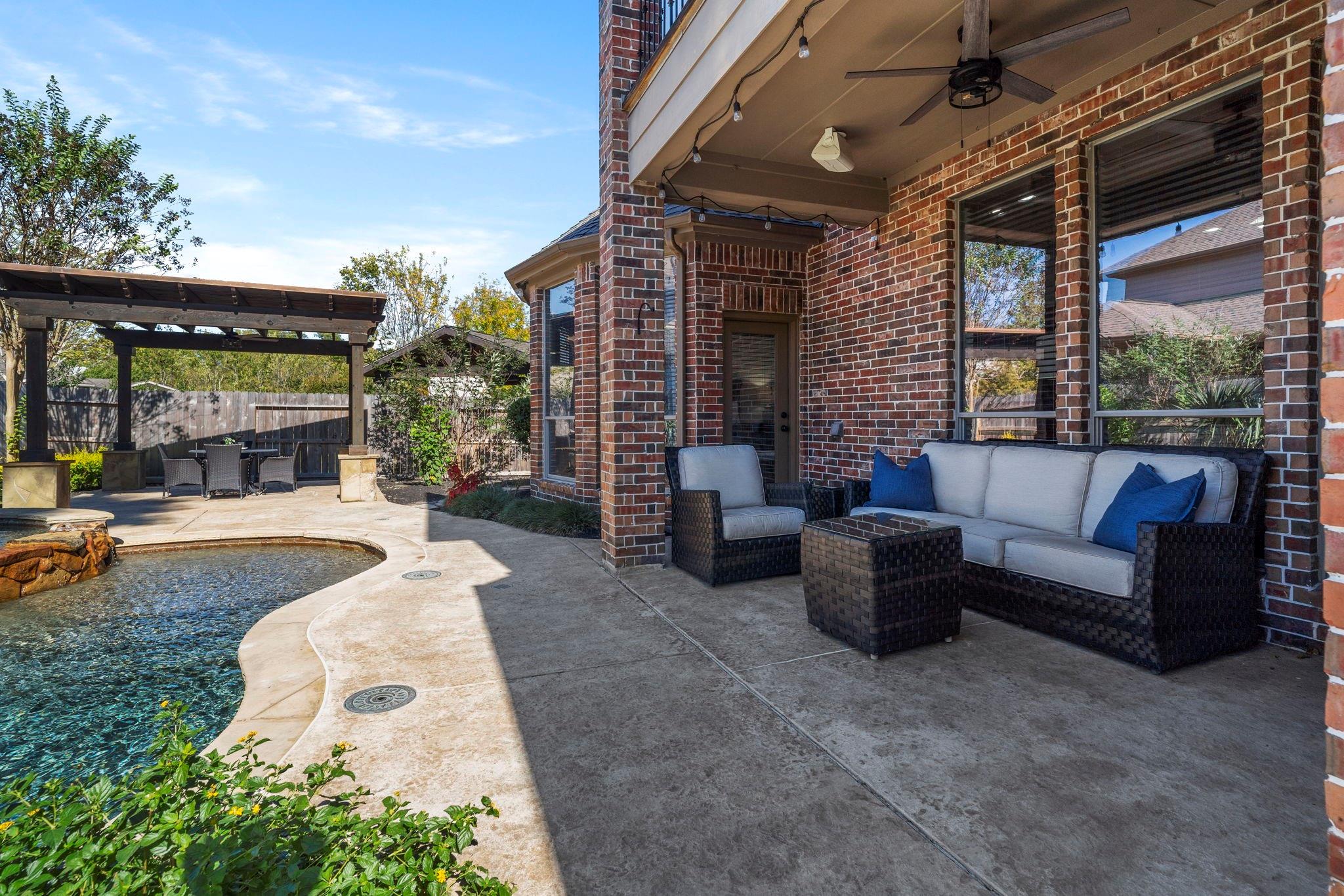 8406 French Quarter Lane