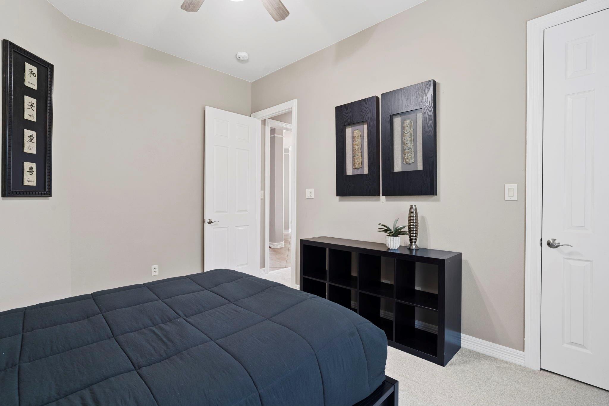 8403 Cape Henry