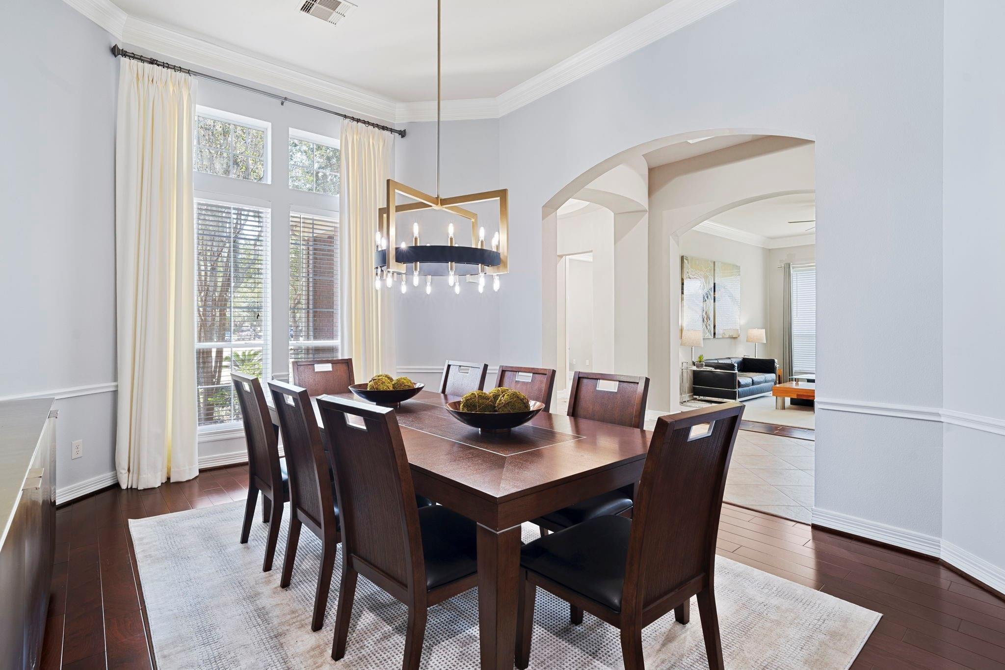 8403 Cape Henry