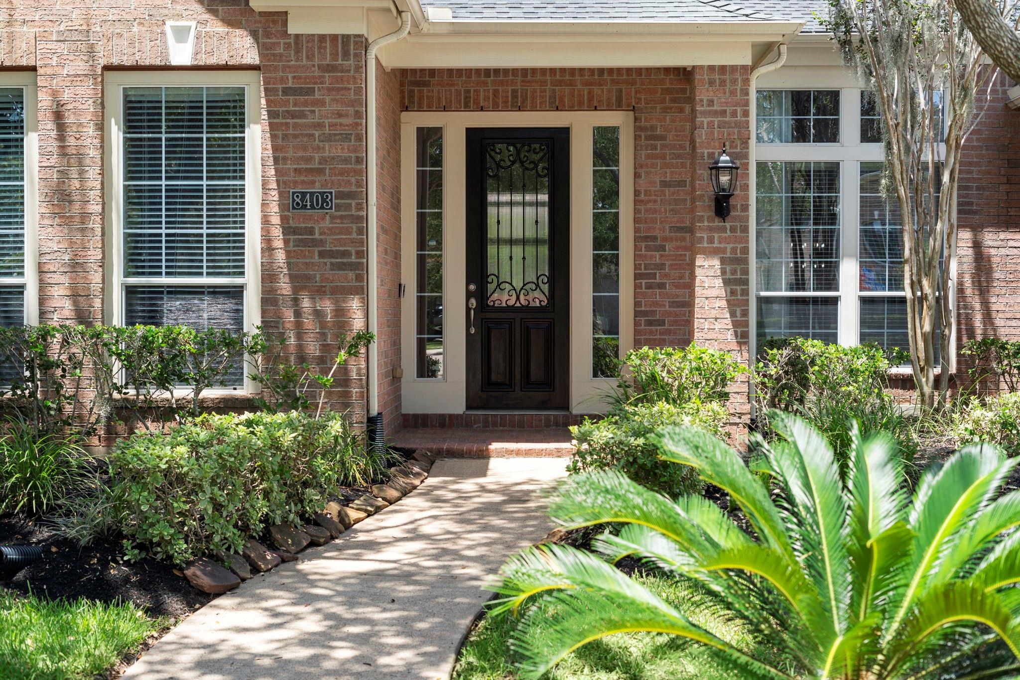 8403 Cape Henry