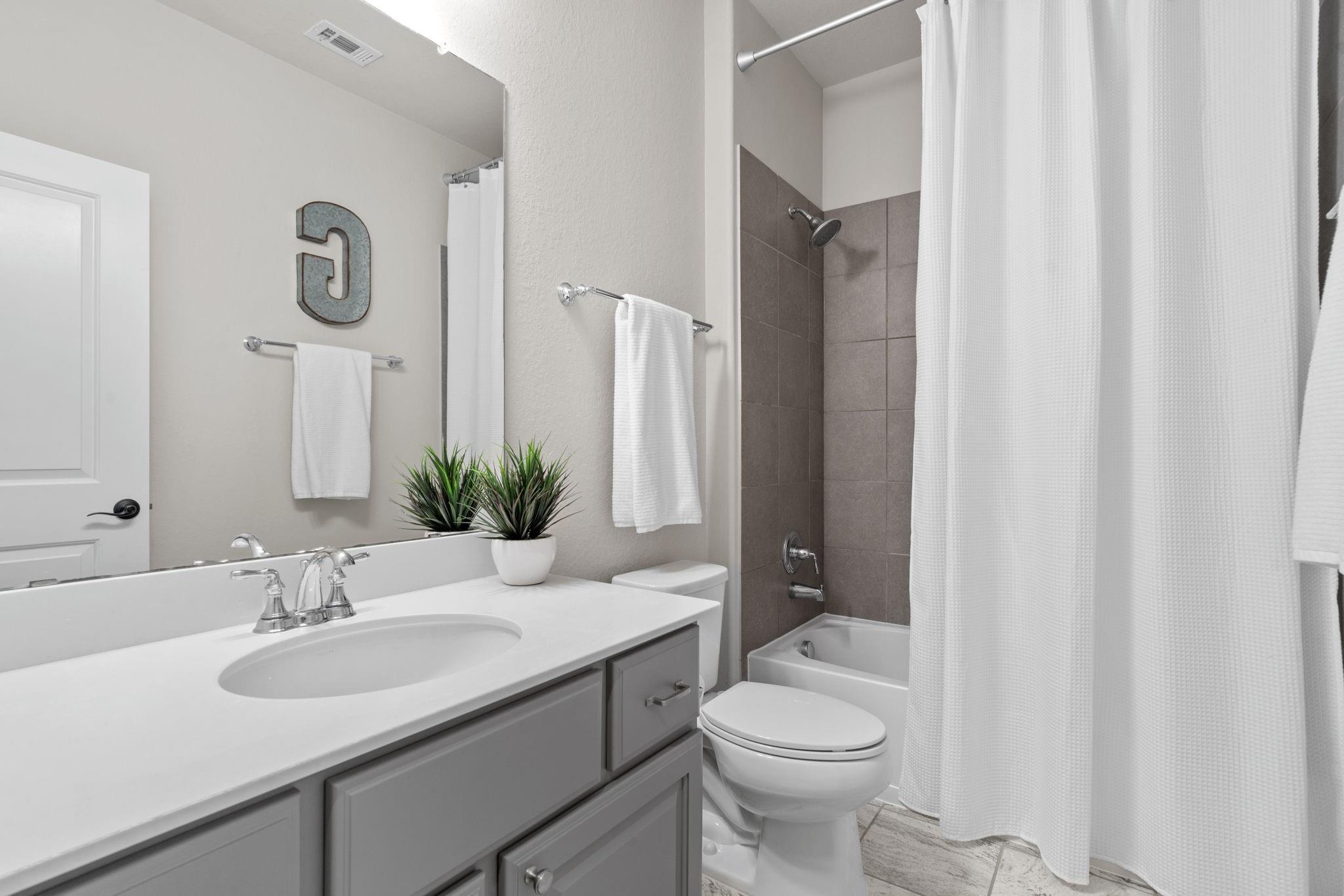 9503 Plaza Point Drive