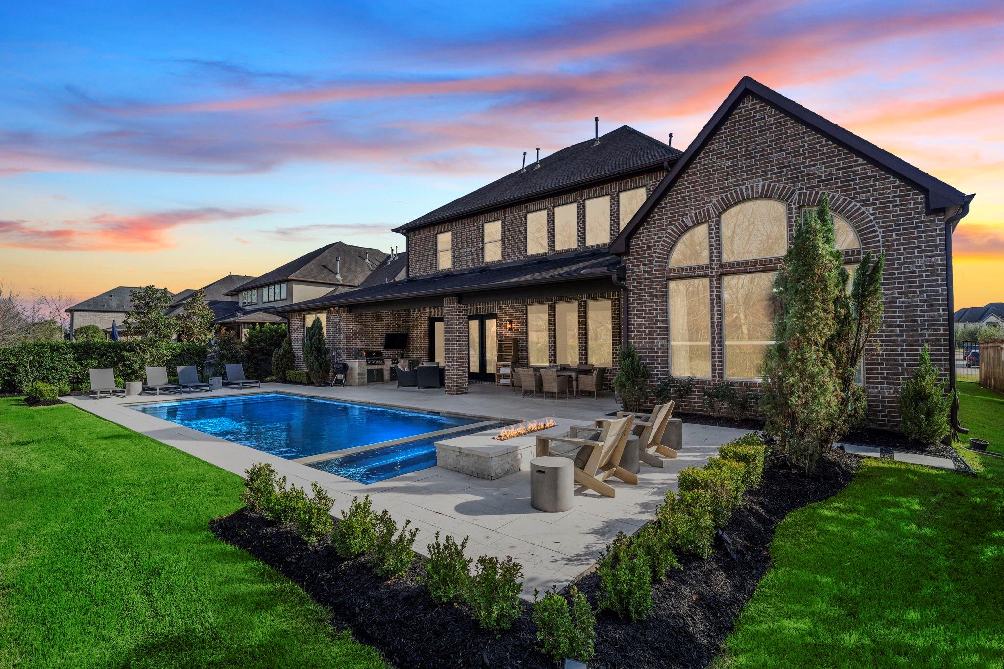 9503 Plaza Point Drive