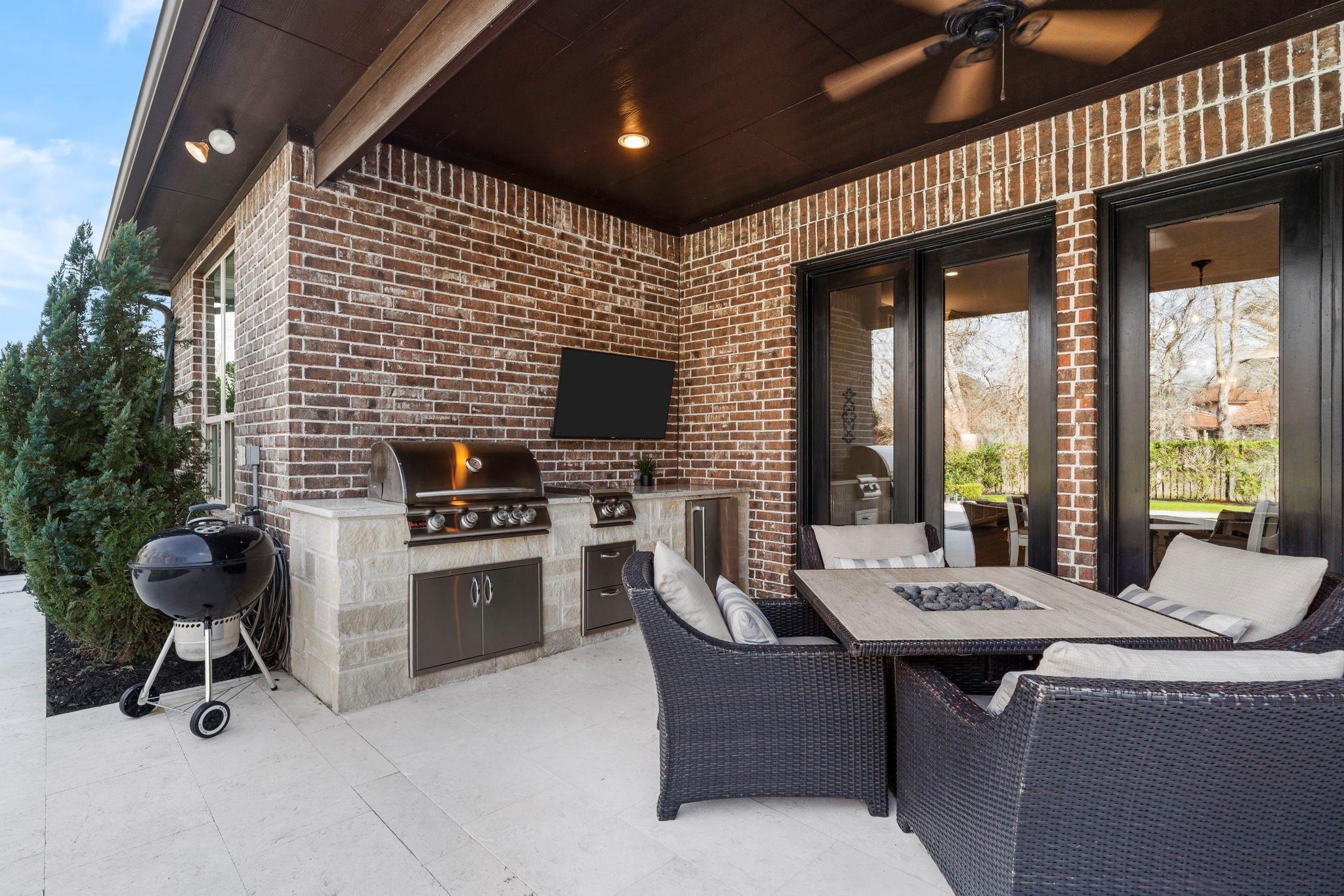 9503 Plaza Point Drive