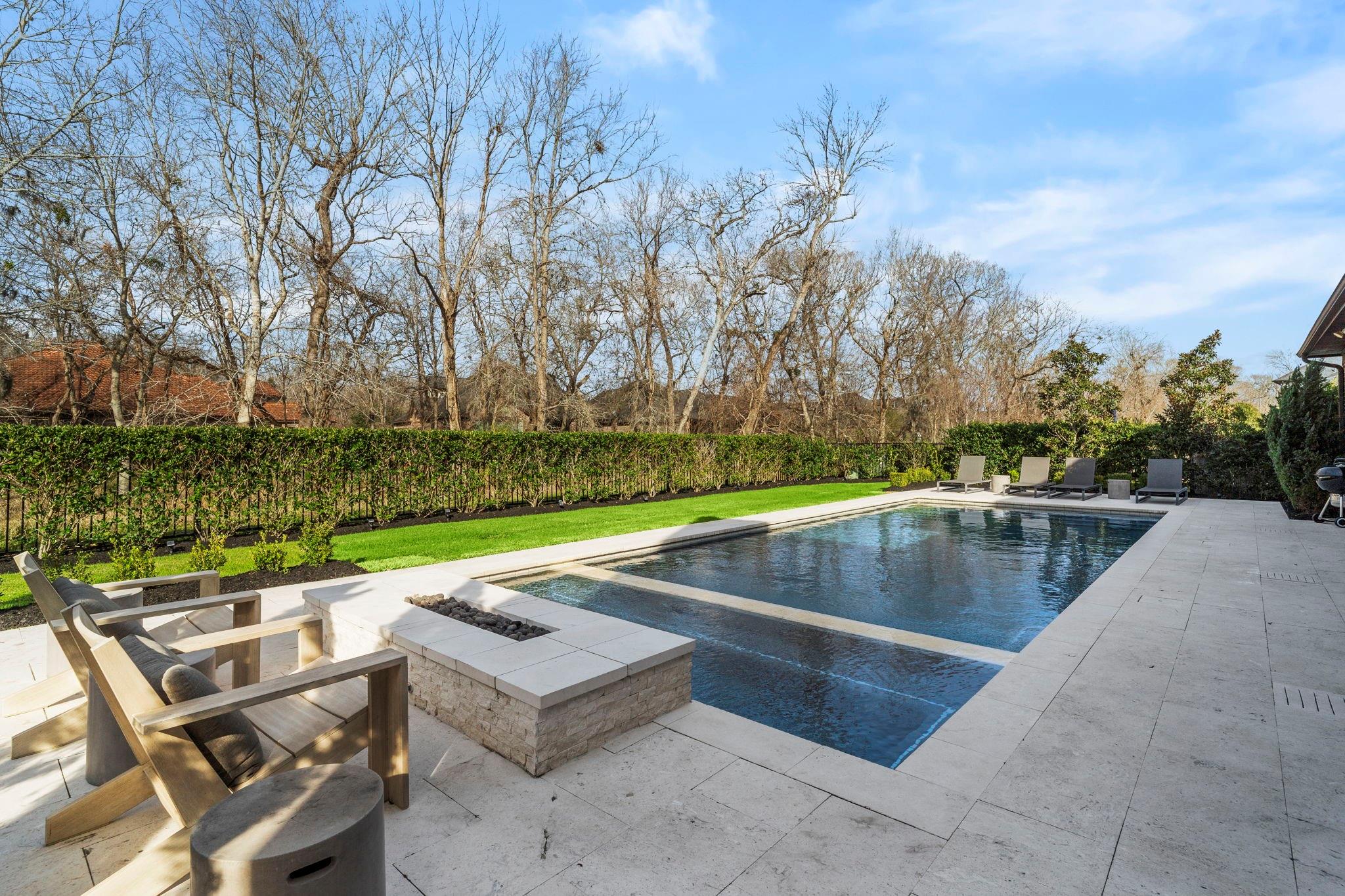 9503 Plaza Point Drive