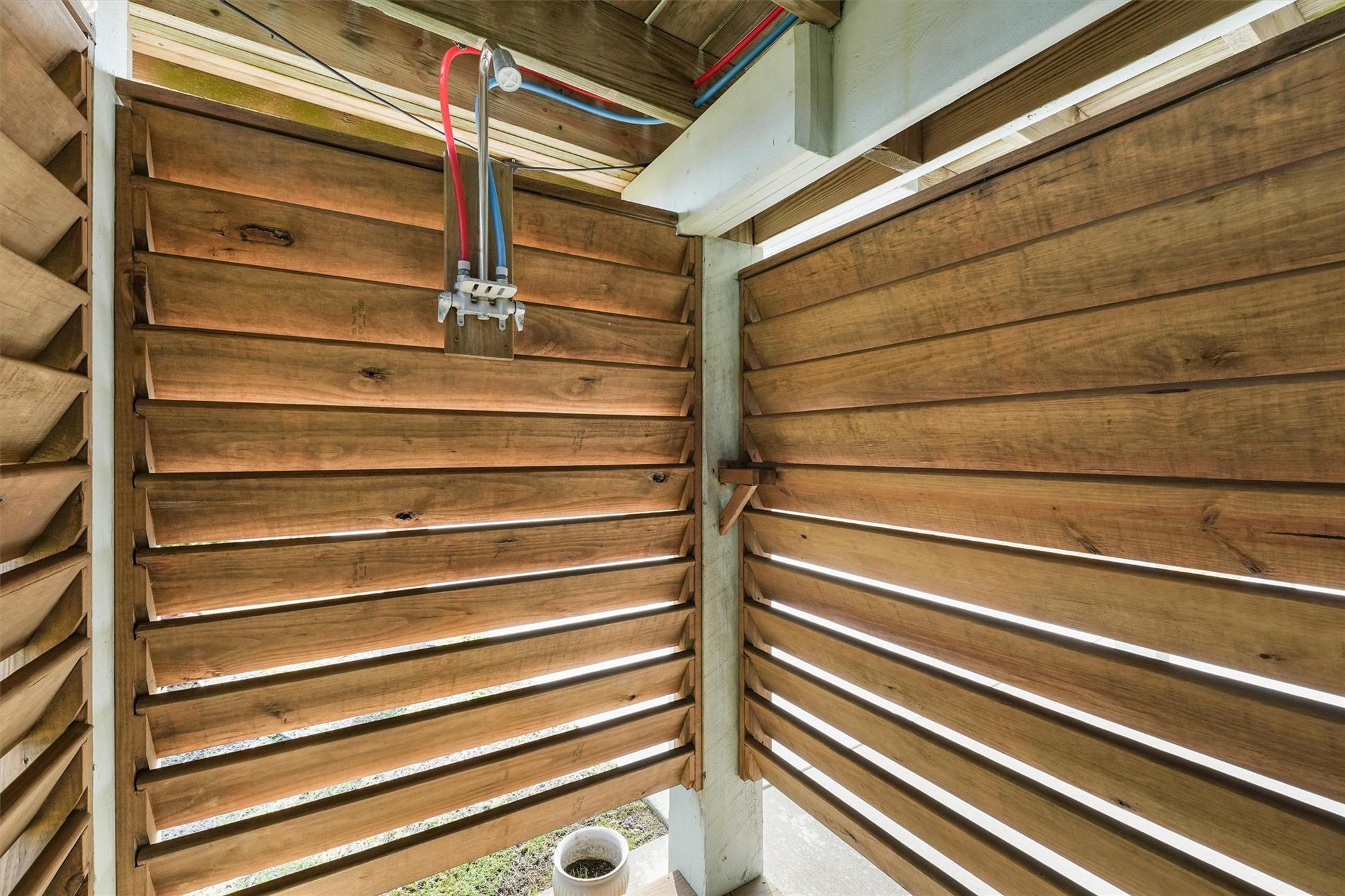 16634 Jamaica Beach Road