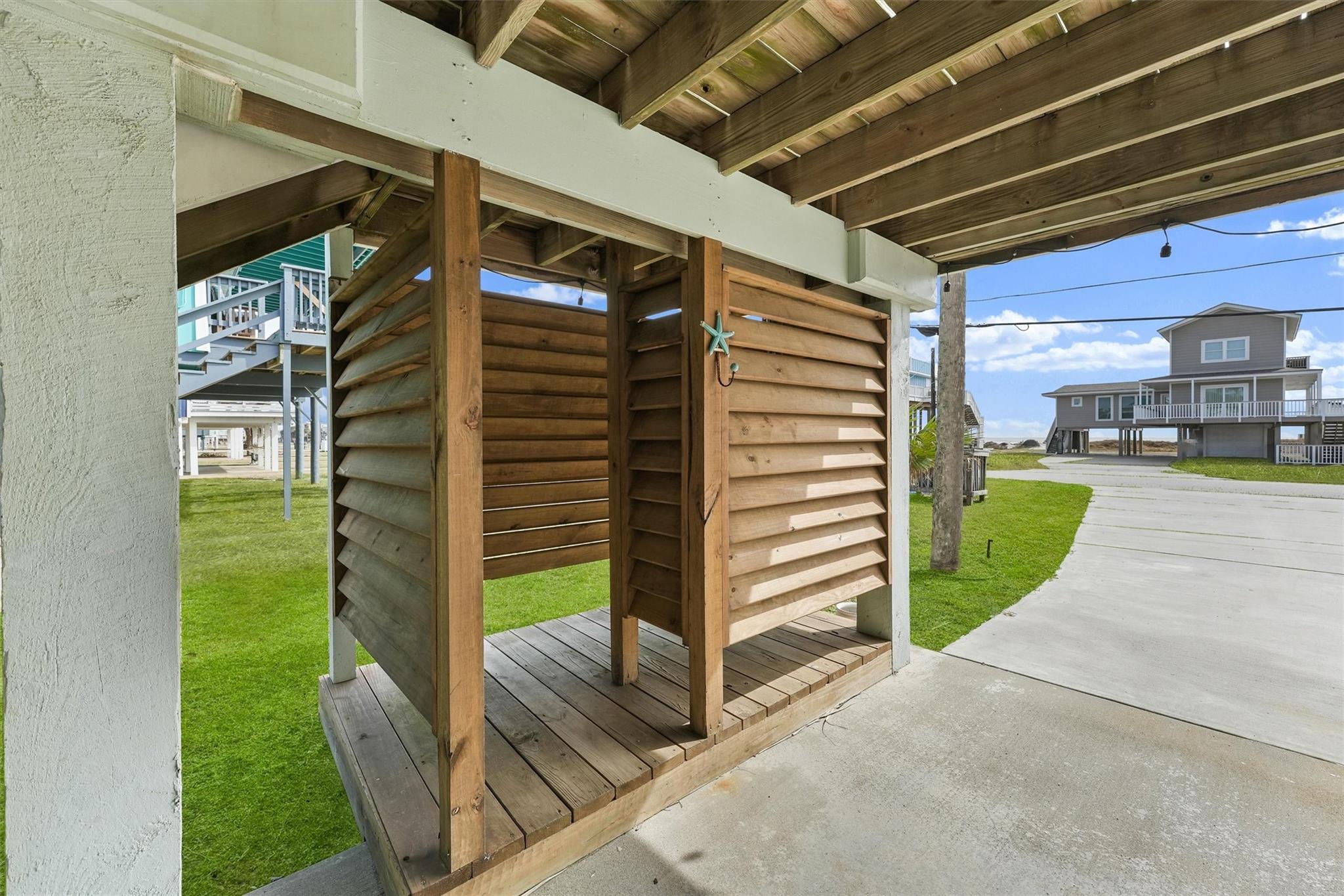 16634 Jamaica Beach Road