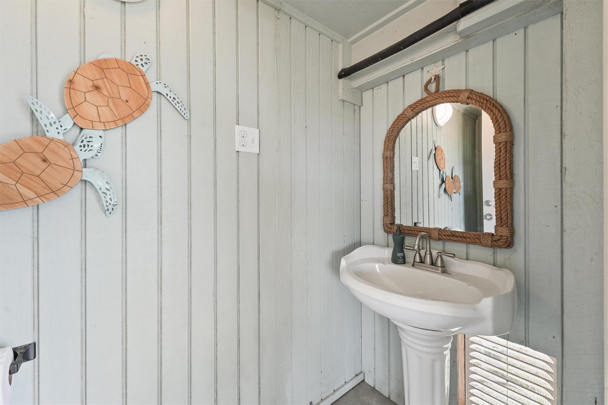 16634 Jamaica Beach Road