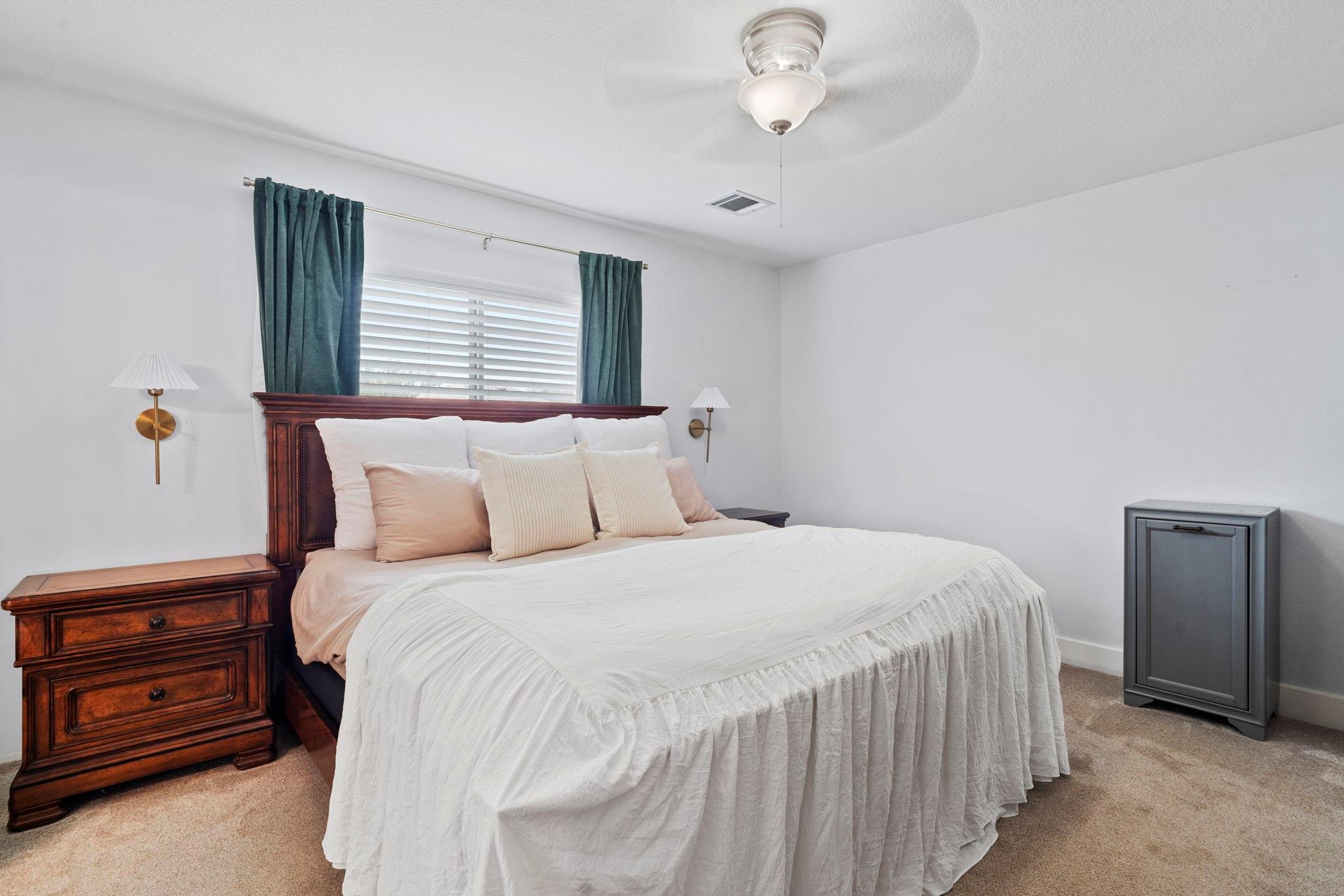 5831 Silver Oak