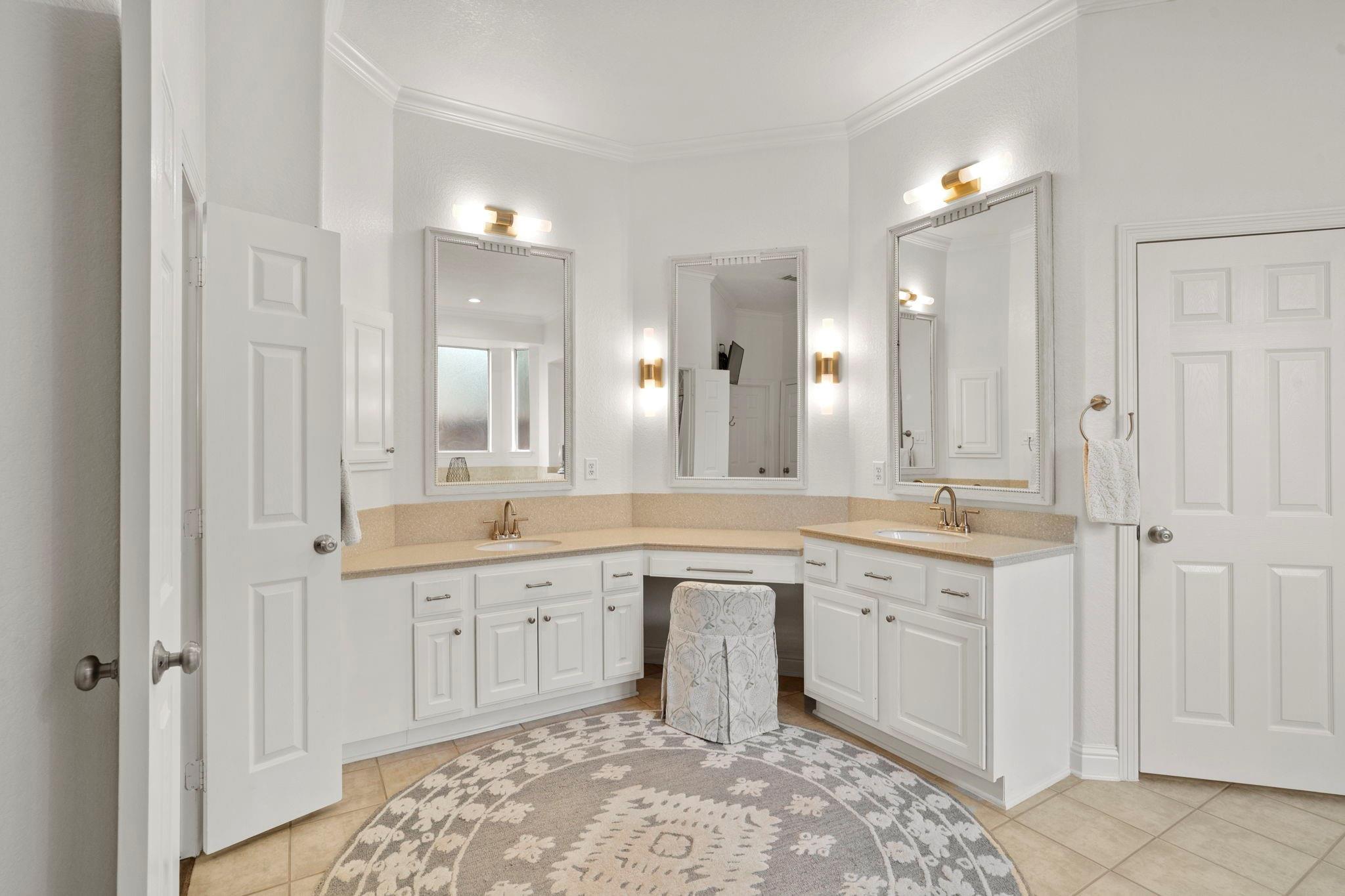 8607 Stones Throw Lane