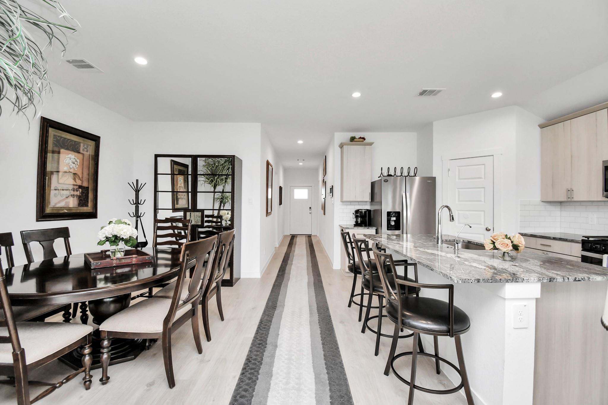 1630 Cedar Pointe Court