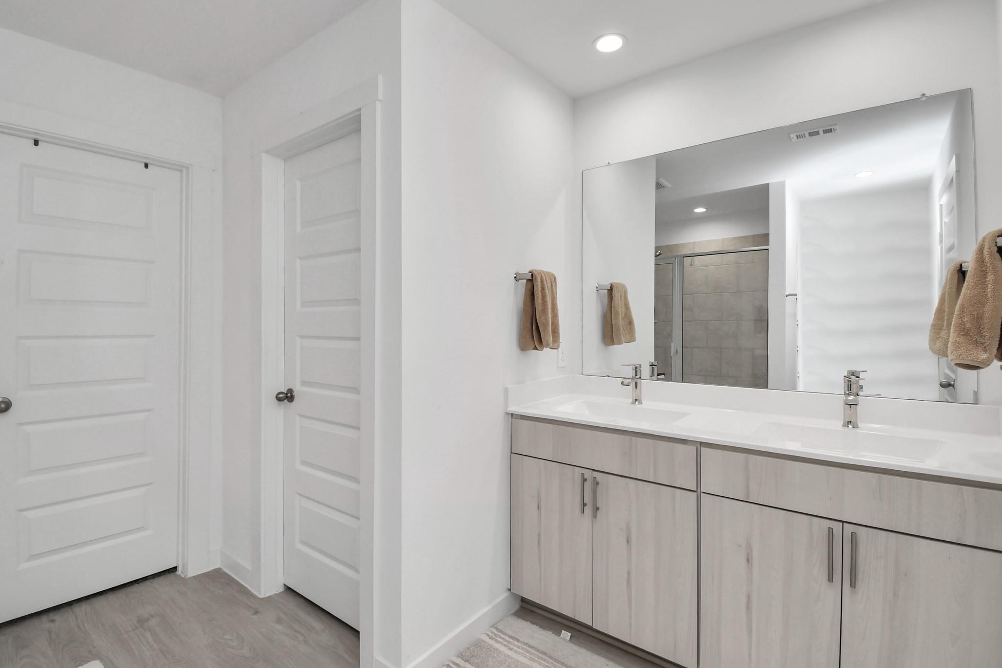 1630 Cedar Pointe Court