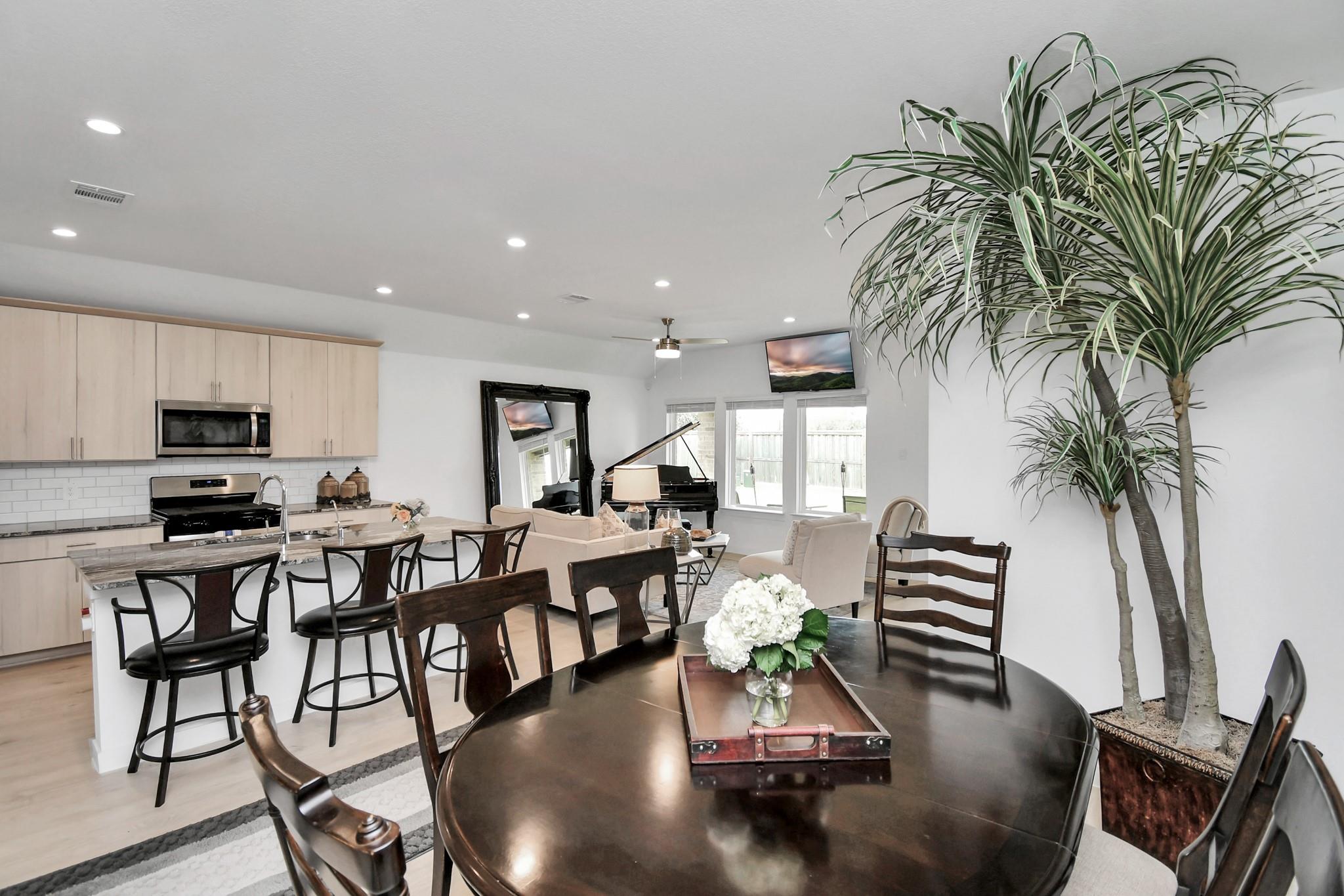 1630 Cedar Pointe Court