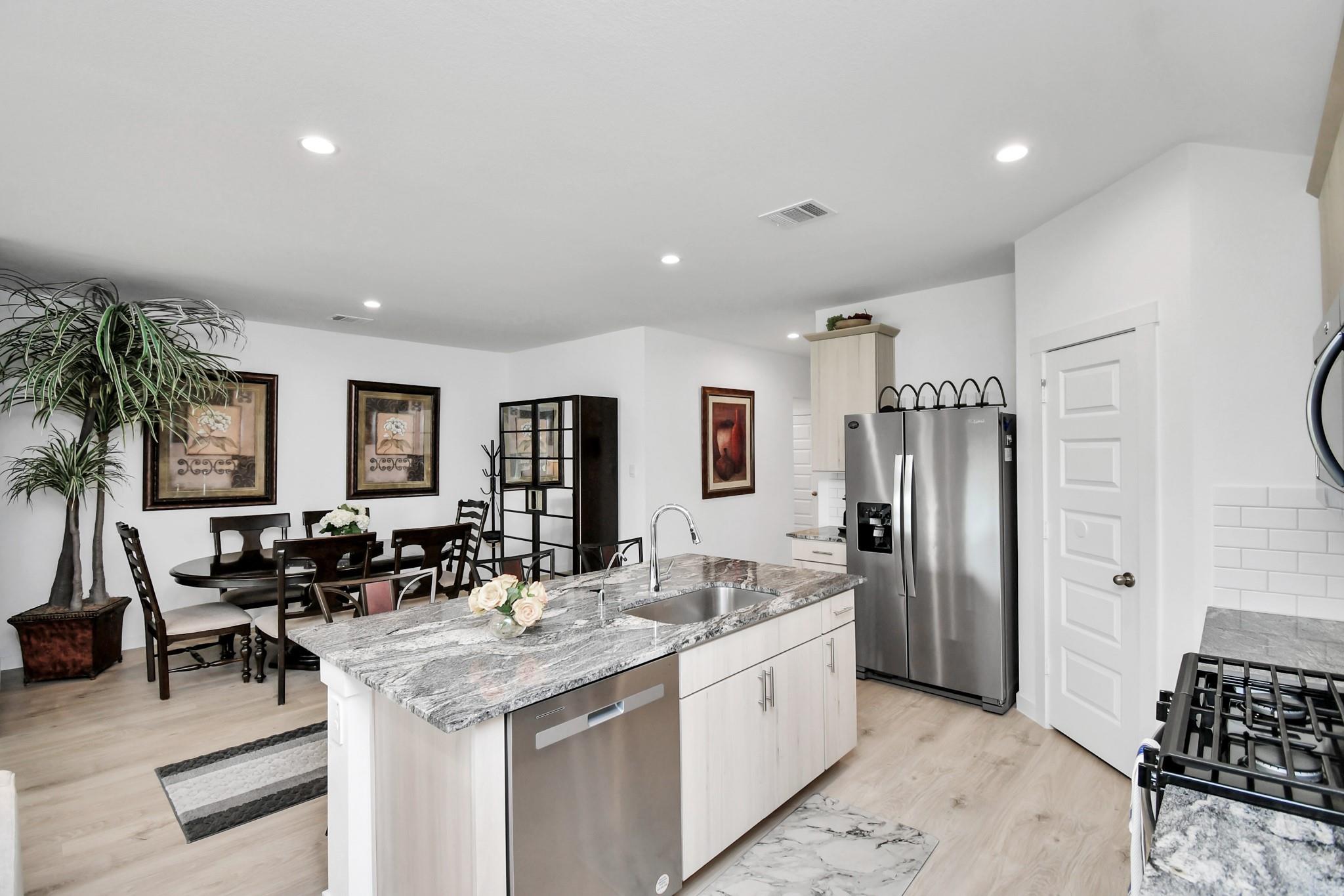 1630 Cedar Pointe Court