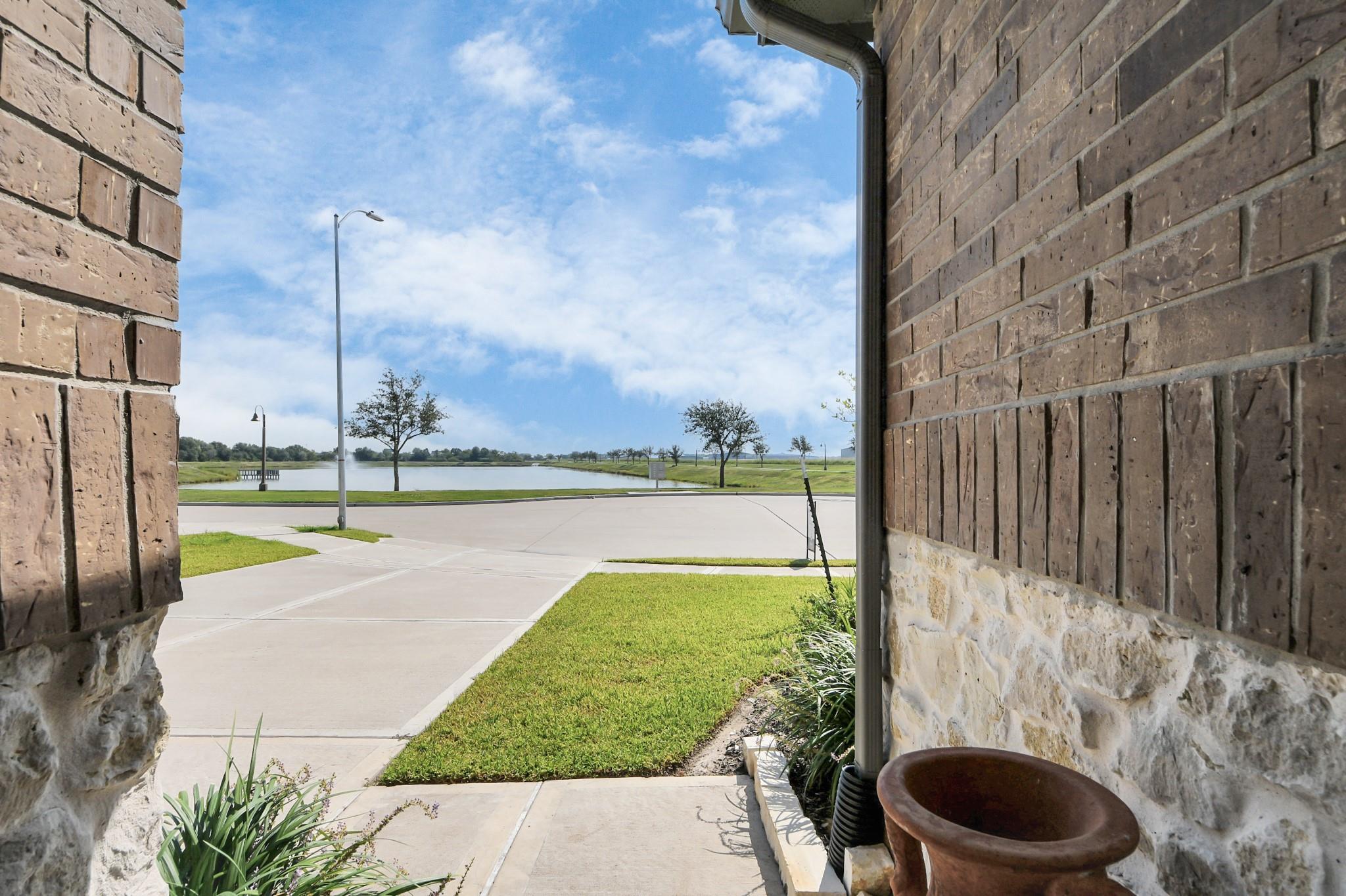 1630 Cedar Pointe Court