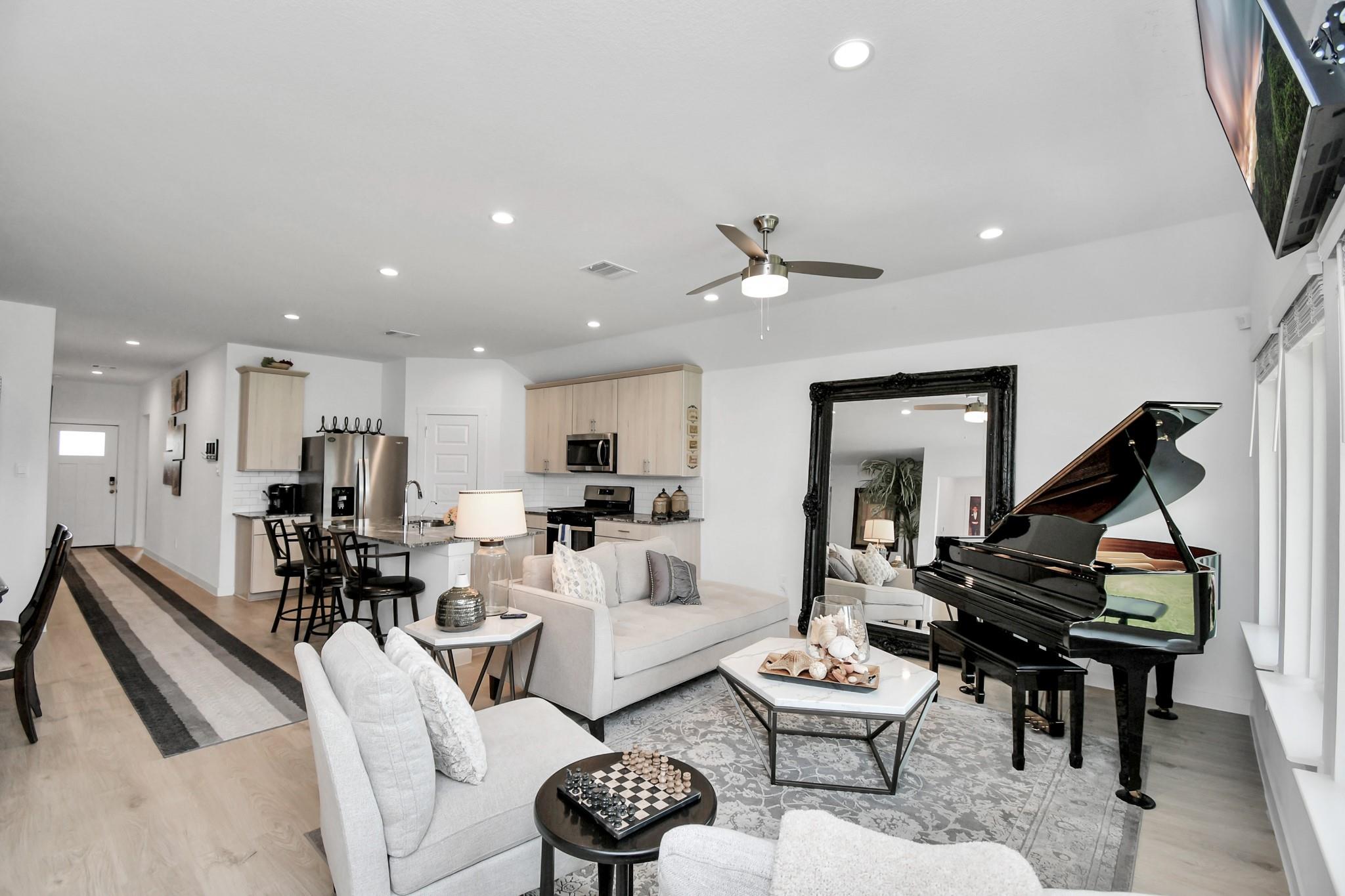 1630 Cedar Pointe Court