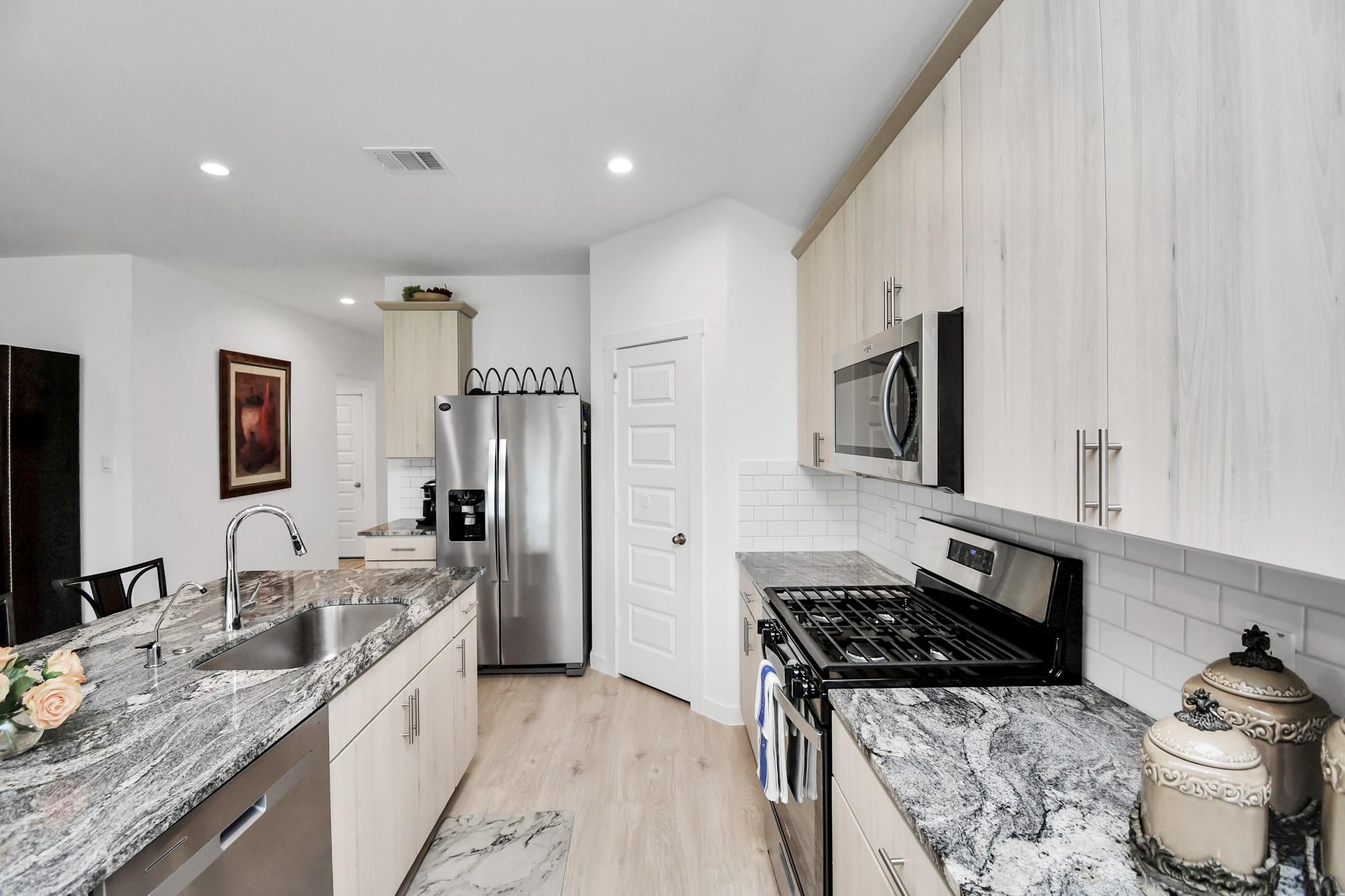 1630 Cedar Pointe Court