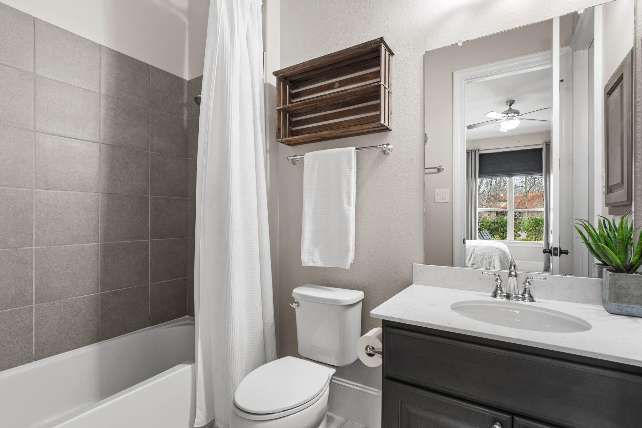 9503 Plaza Point Drive