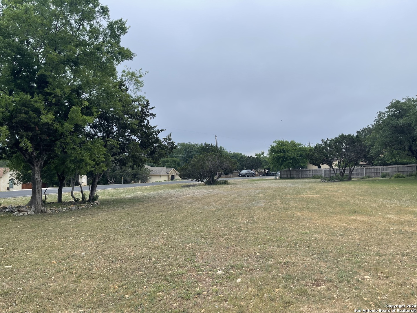 25909 APACHE CREEK