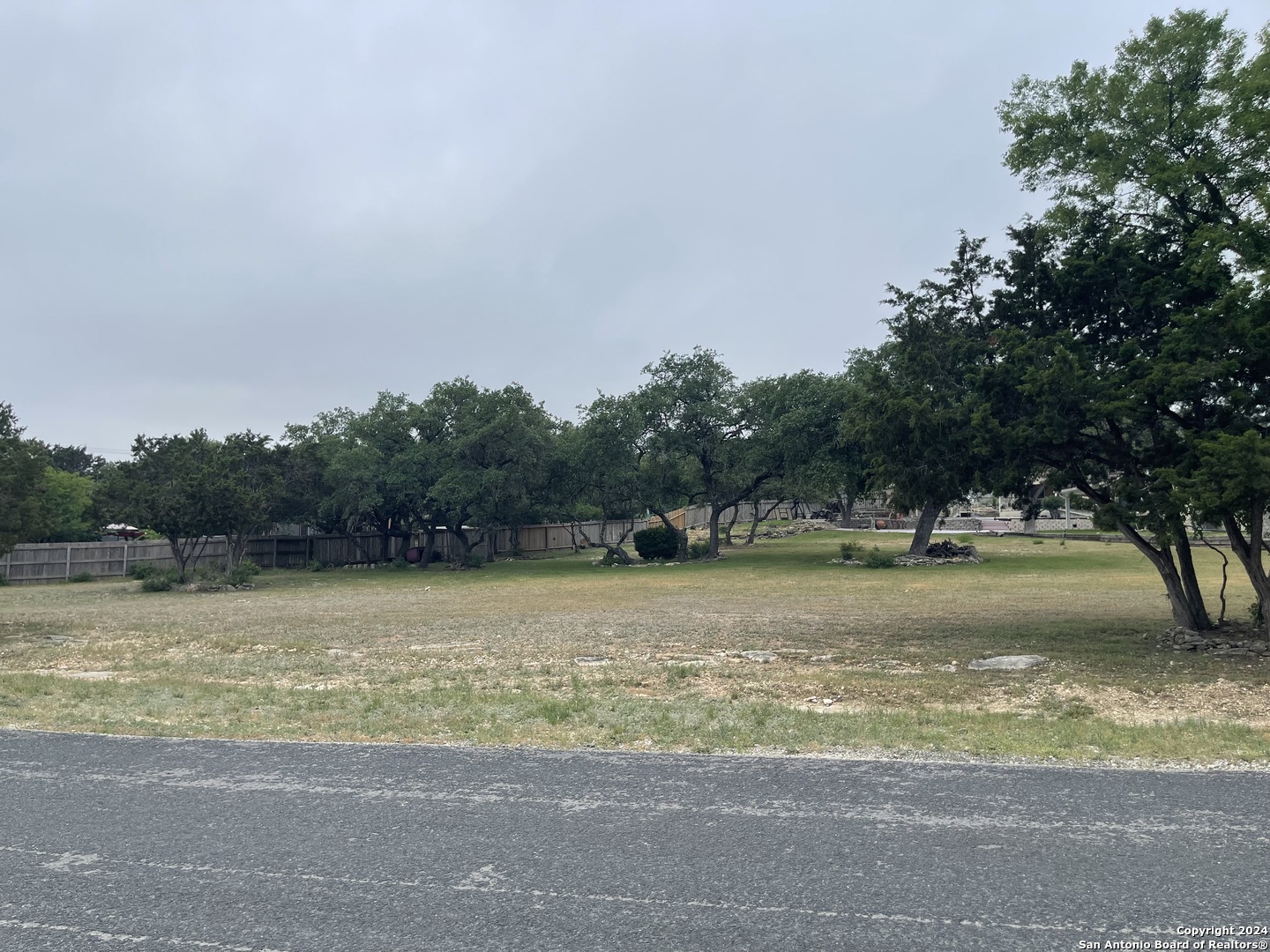25909 APACHE CREEK