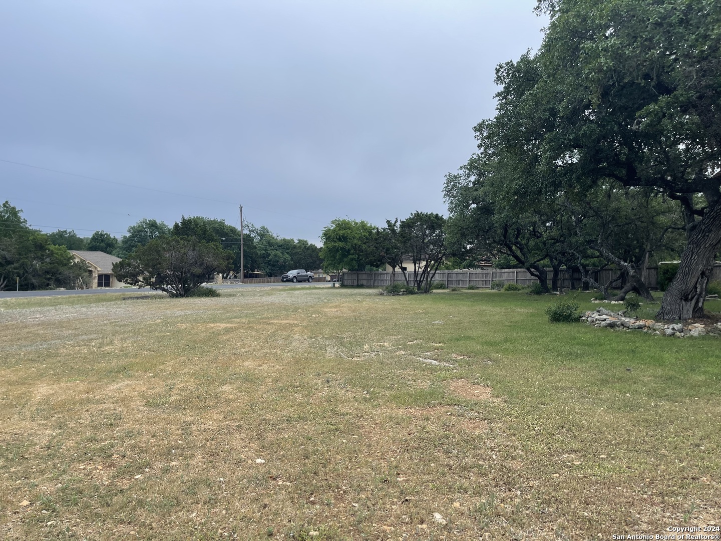 25909 APACHE CREEK