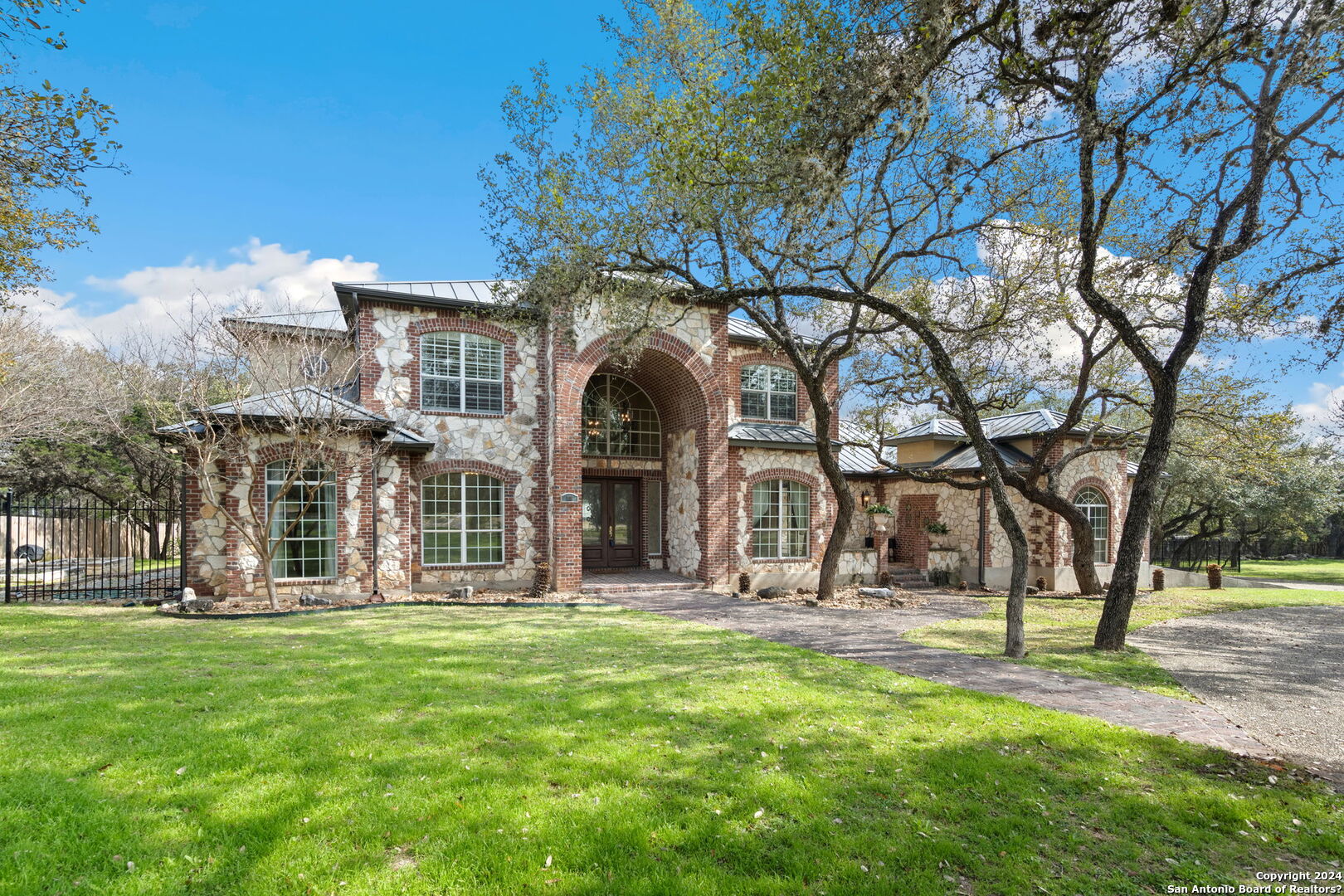 108 Tuscarora Trail