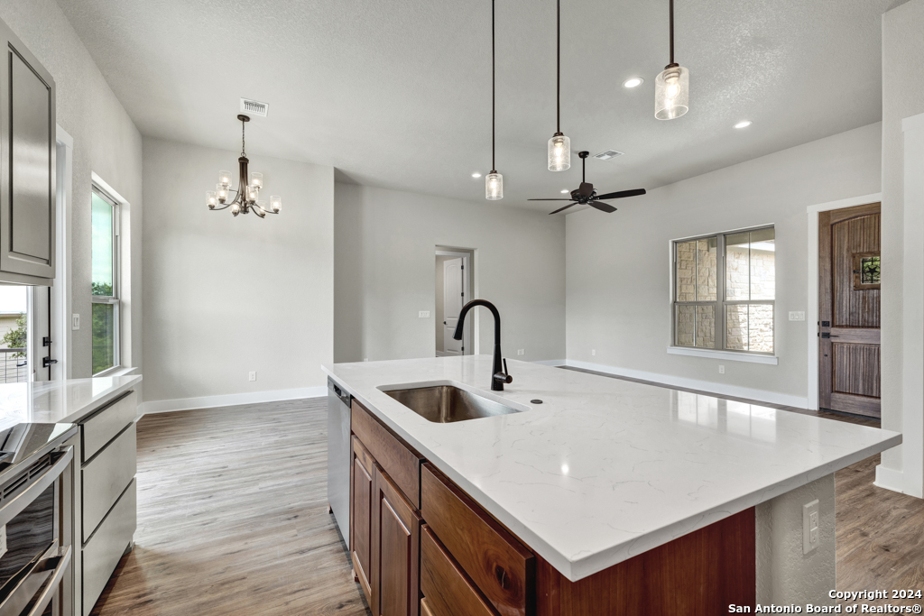 1730 COTTONWOOD RD