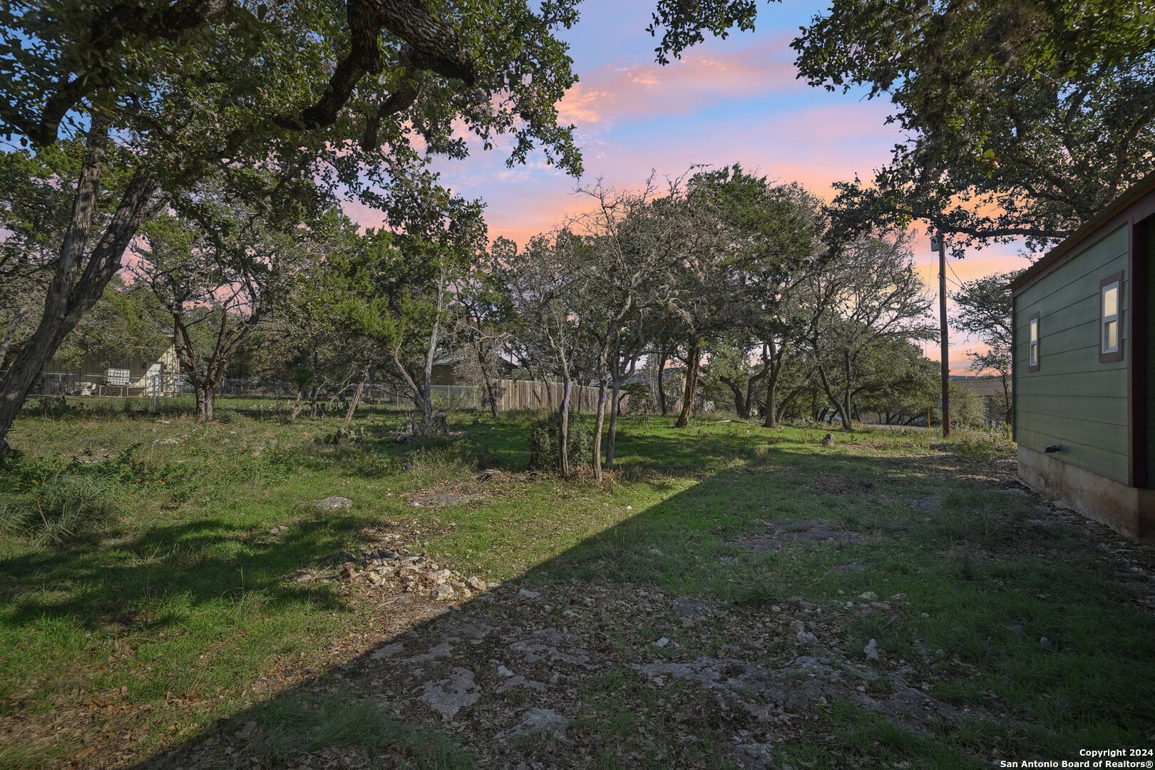 2035 Canyon Lake Dr