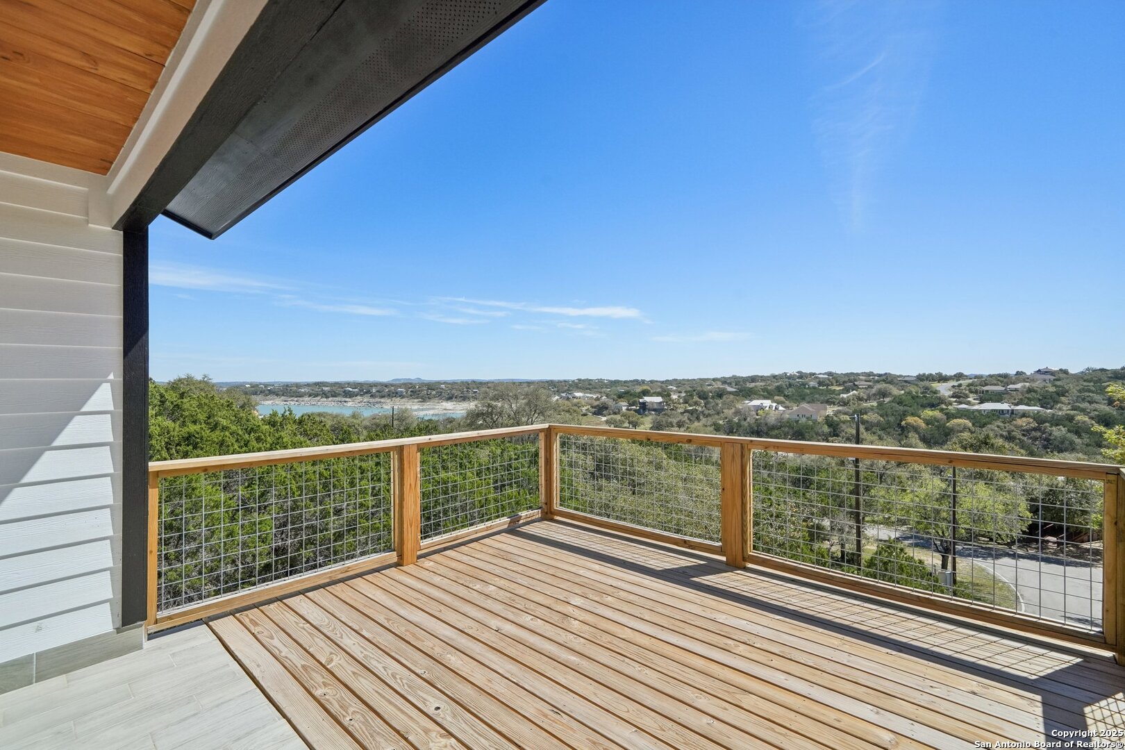 1318 Mountain Top