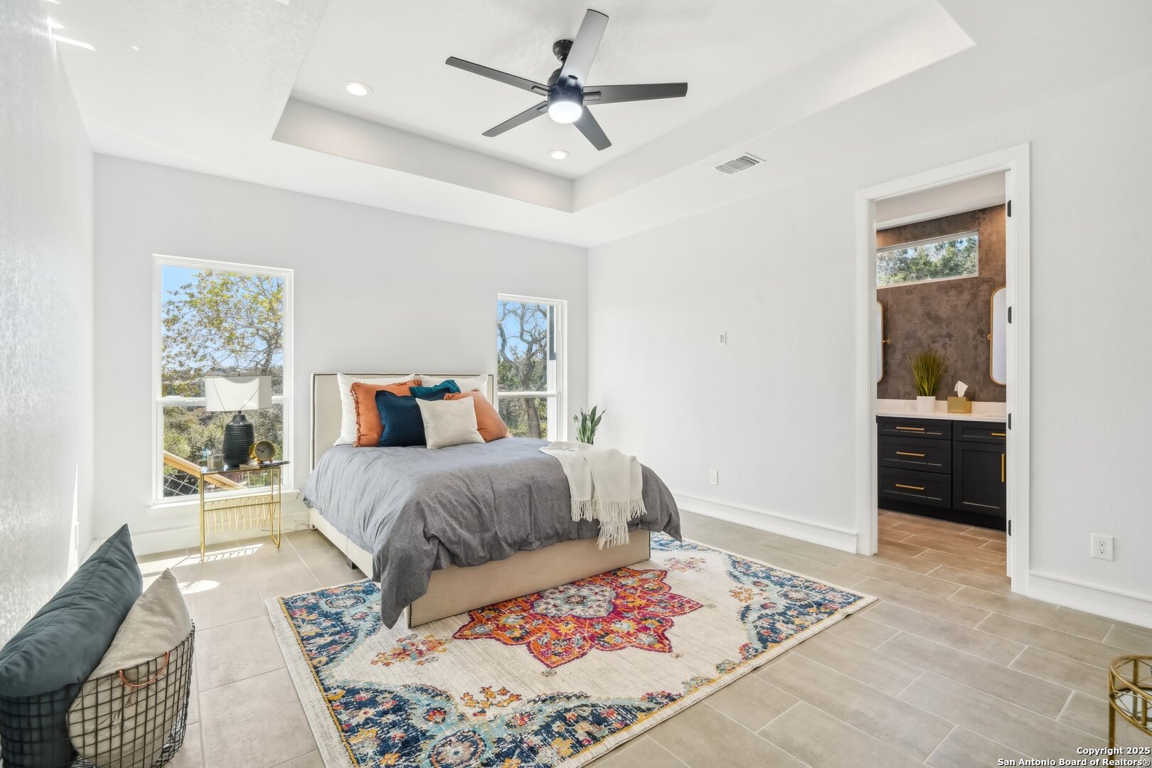 1318 Mountain Top