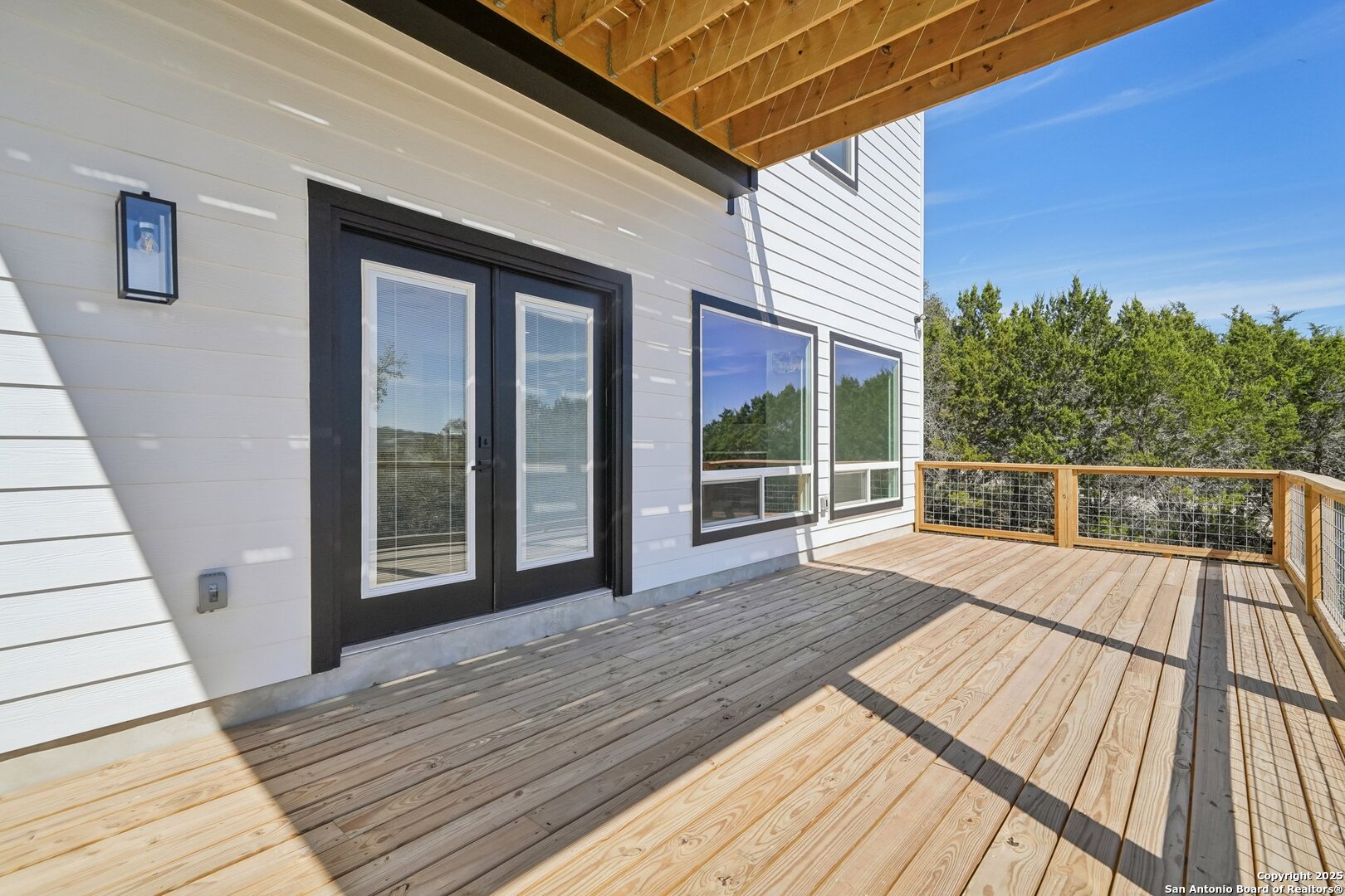 1318 Mountain Top