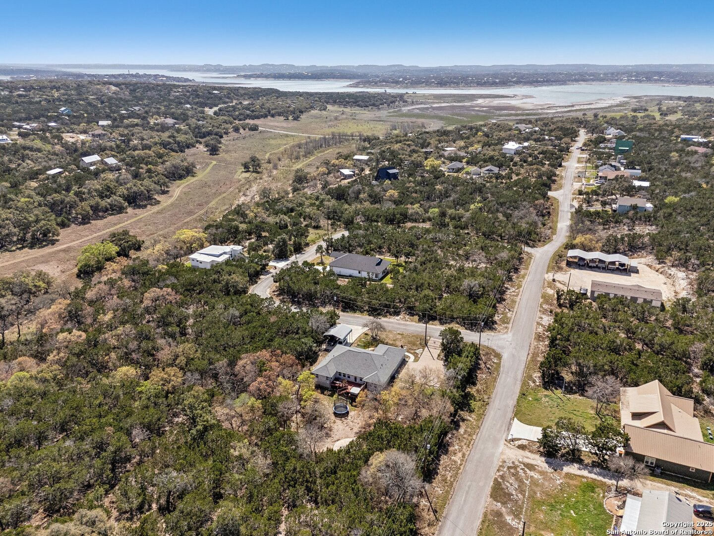 394 Cliffview