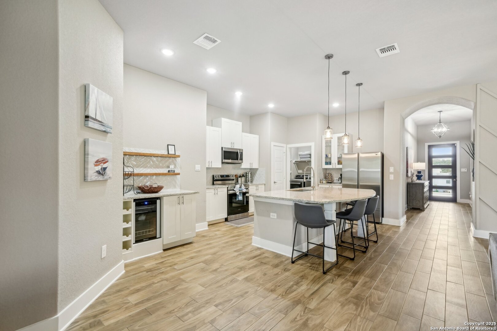 394 Cliffview