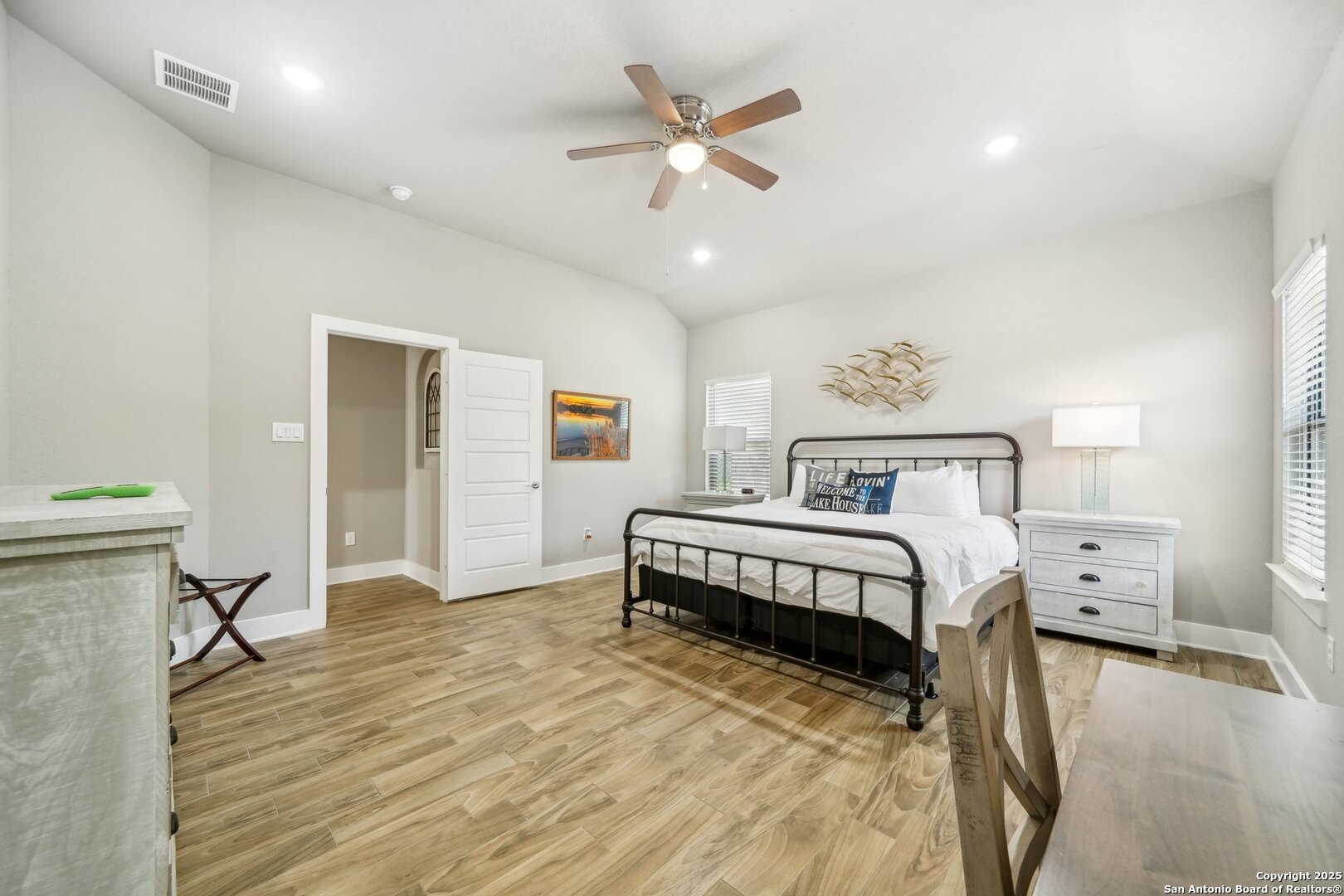 394 Cliffview