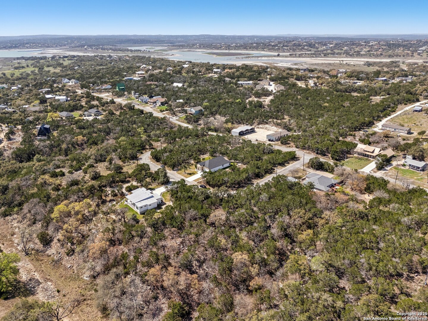 394 Cliffview
