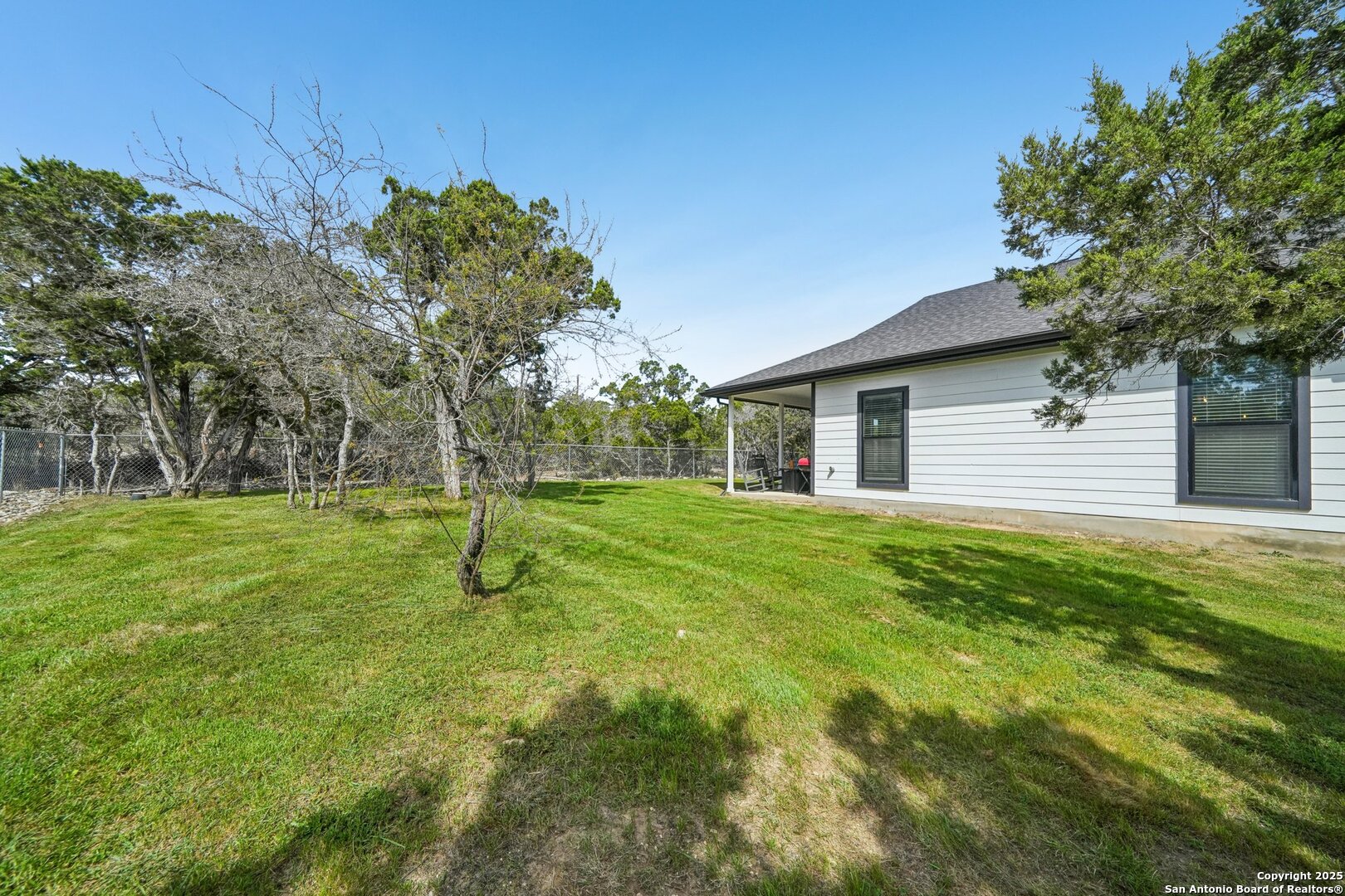 394 Cliffview