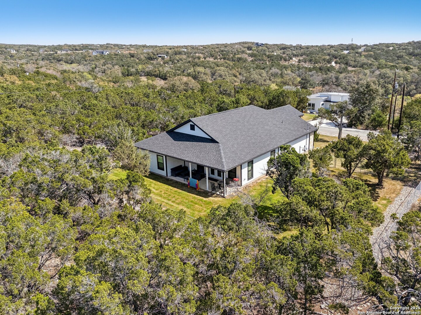 394 Cliffview